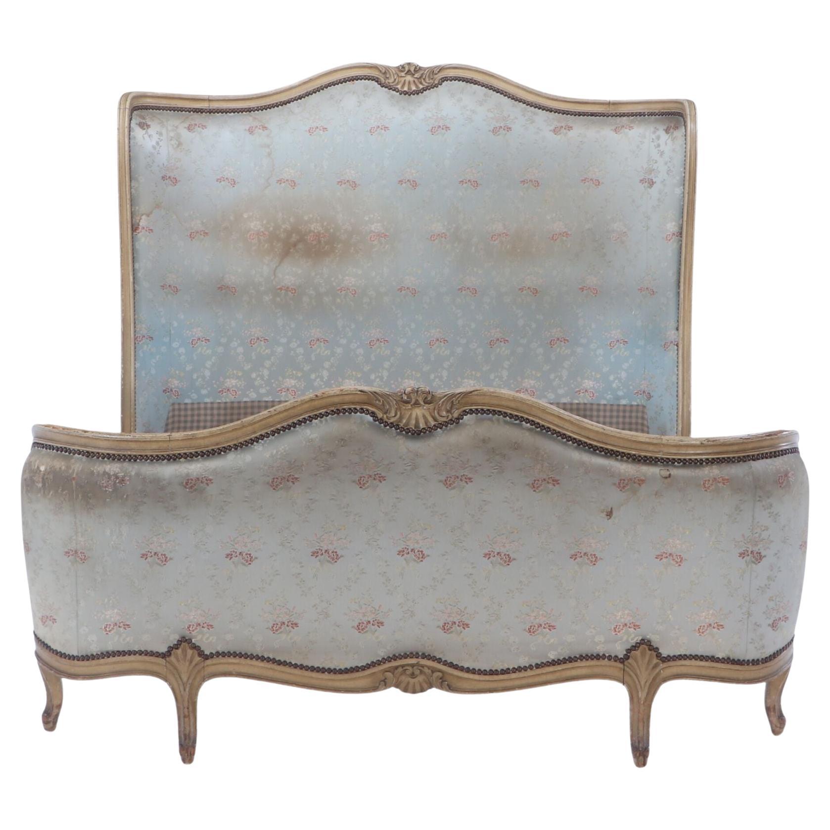 Painted French Louis XV style bed C 1920. For Sale