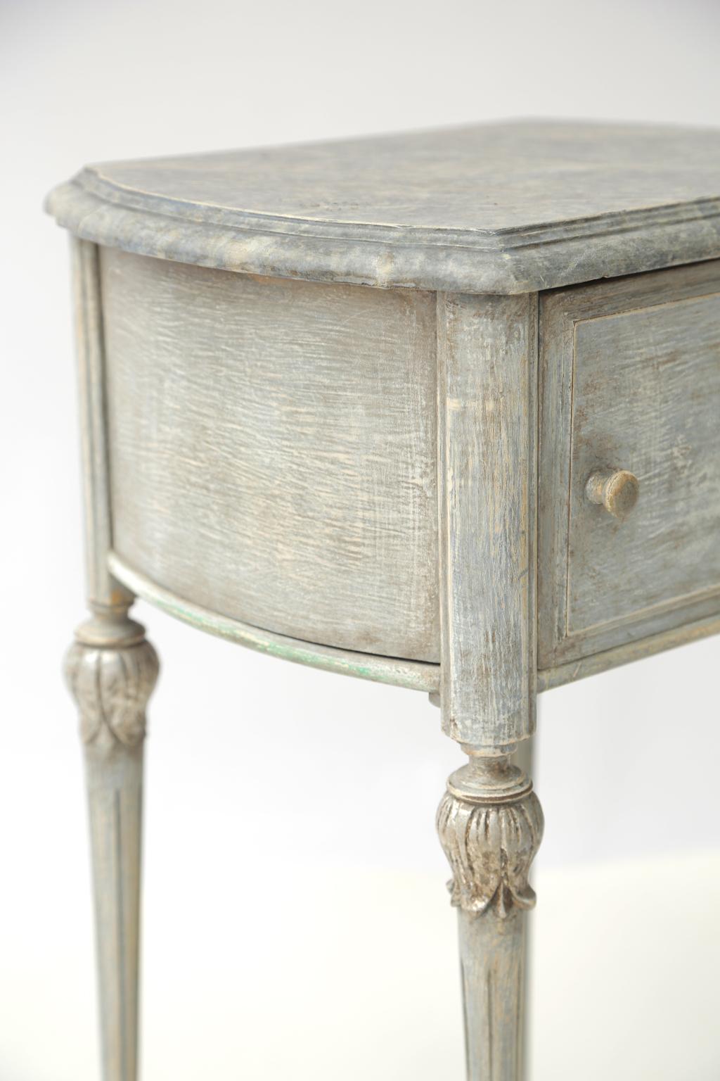 Louis XVI Painted French Pot Stand Side Table For Sale