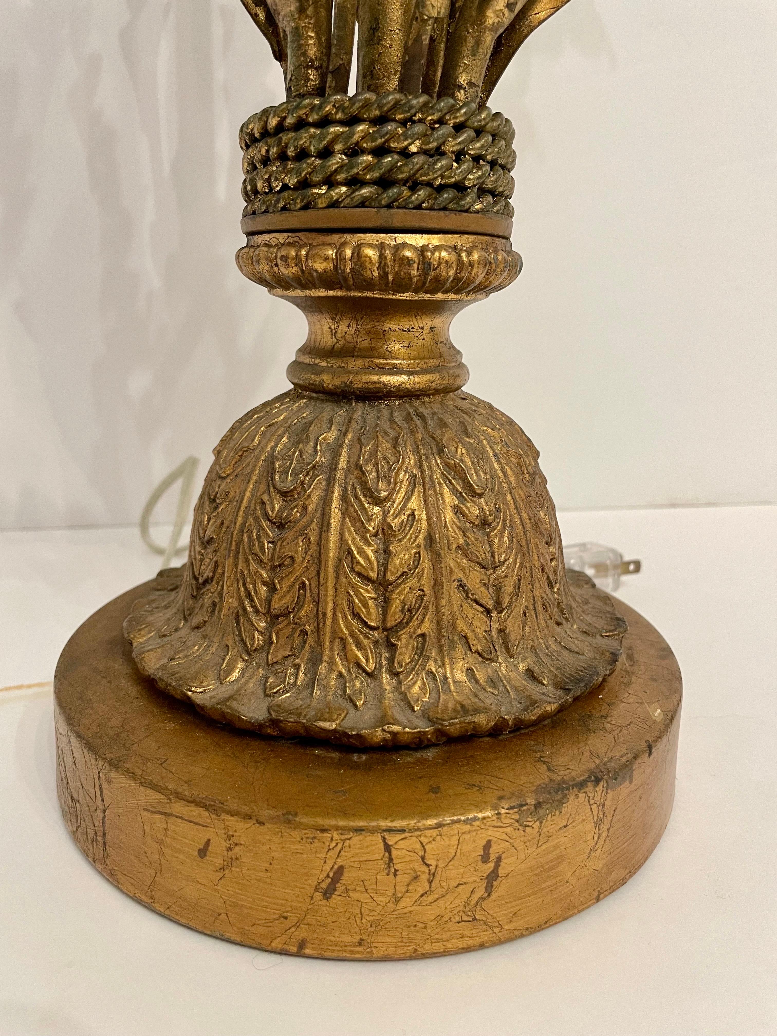 Metal Painted Gilt Italian Tole Lamp For Sale