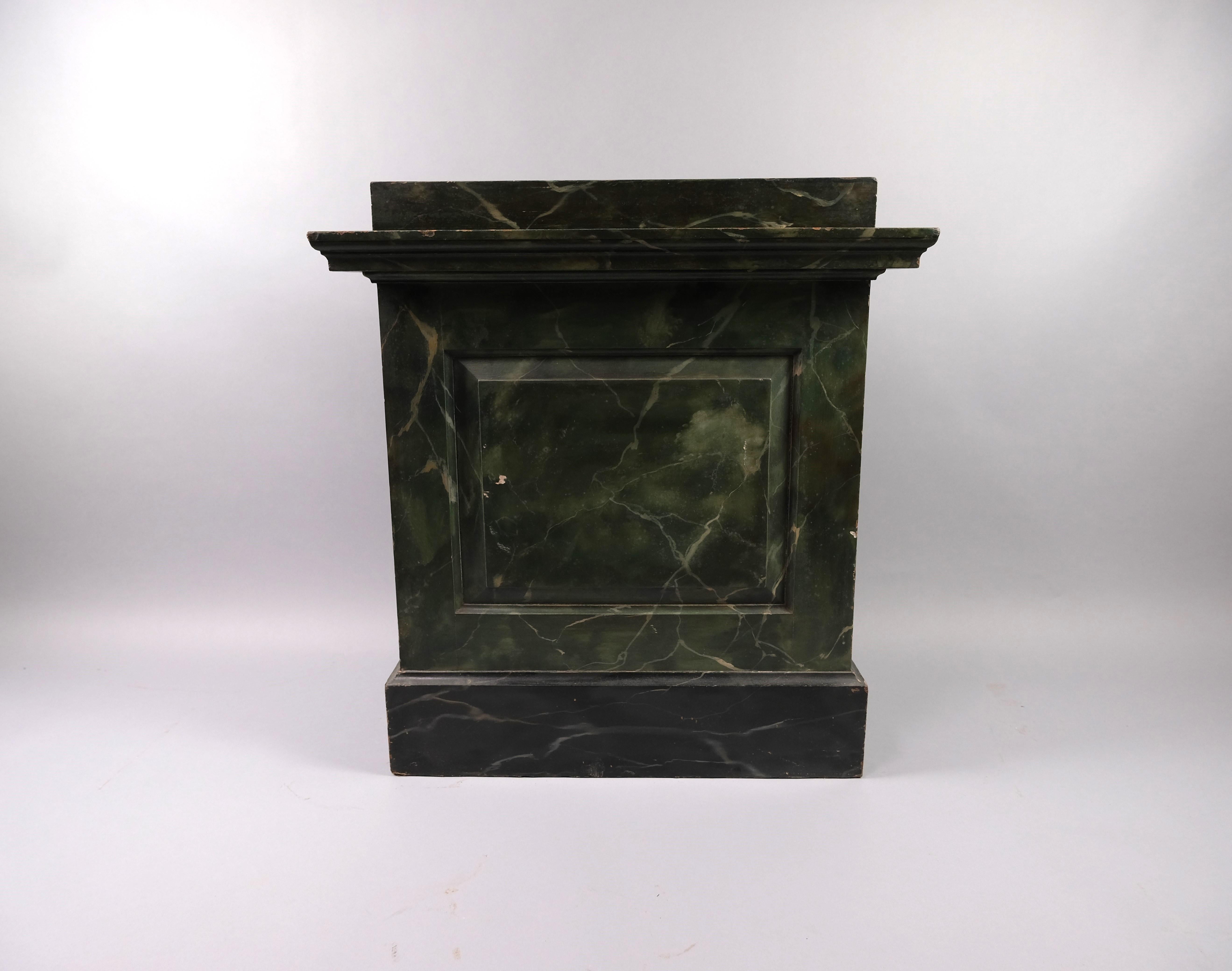 Painted green marble plinth/ pedestal For Sale 1