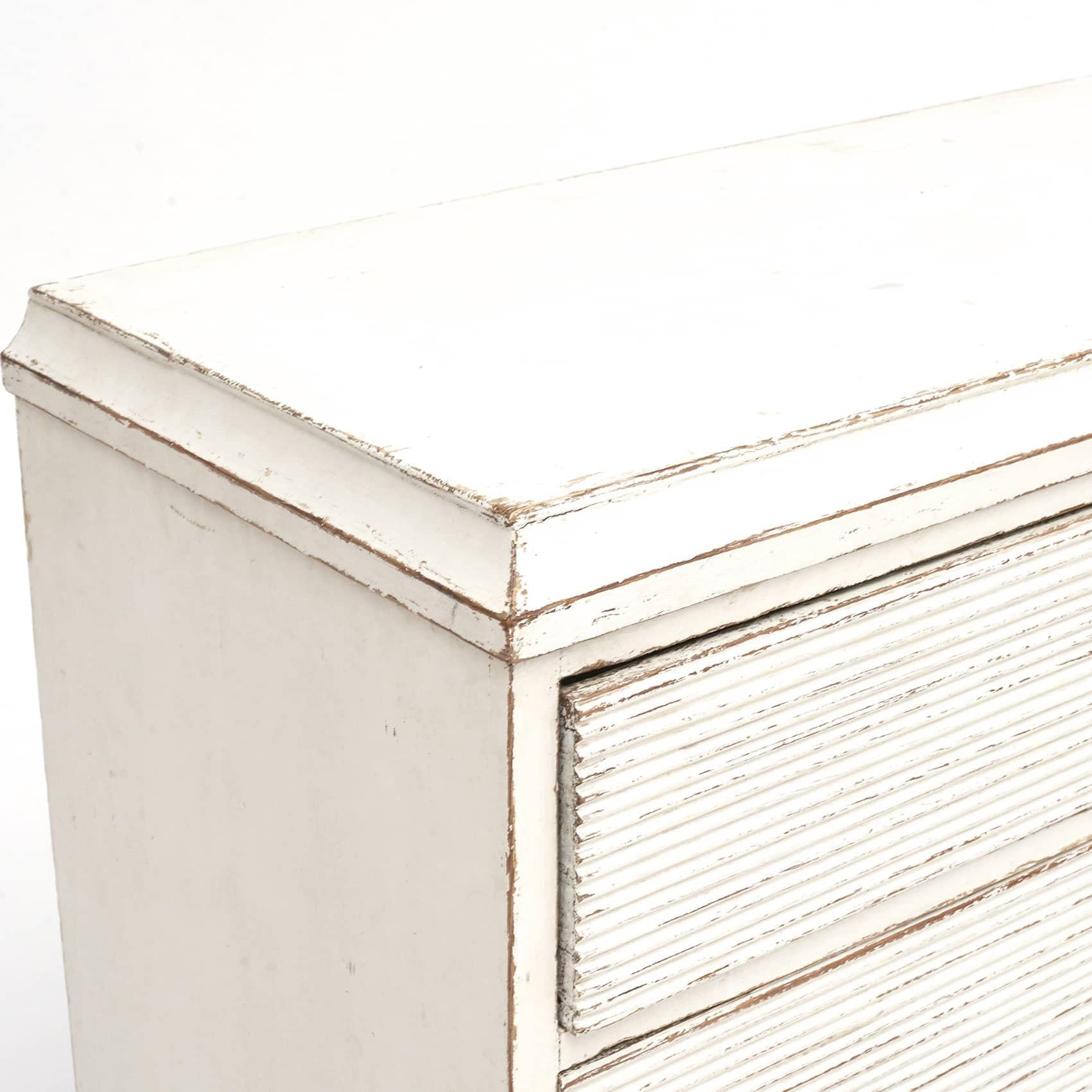 Painted Gustavian Chest of Drawers, c 1820 1