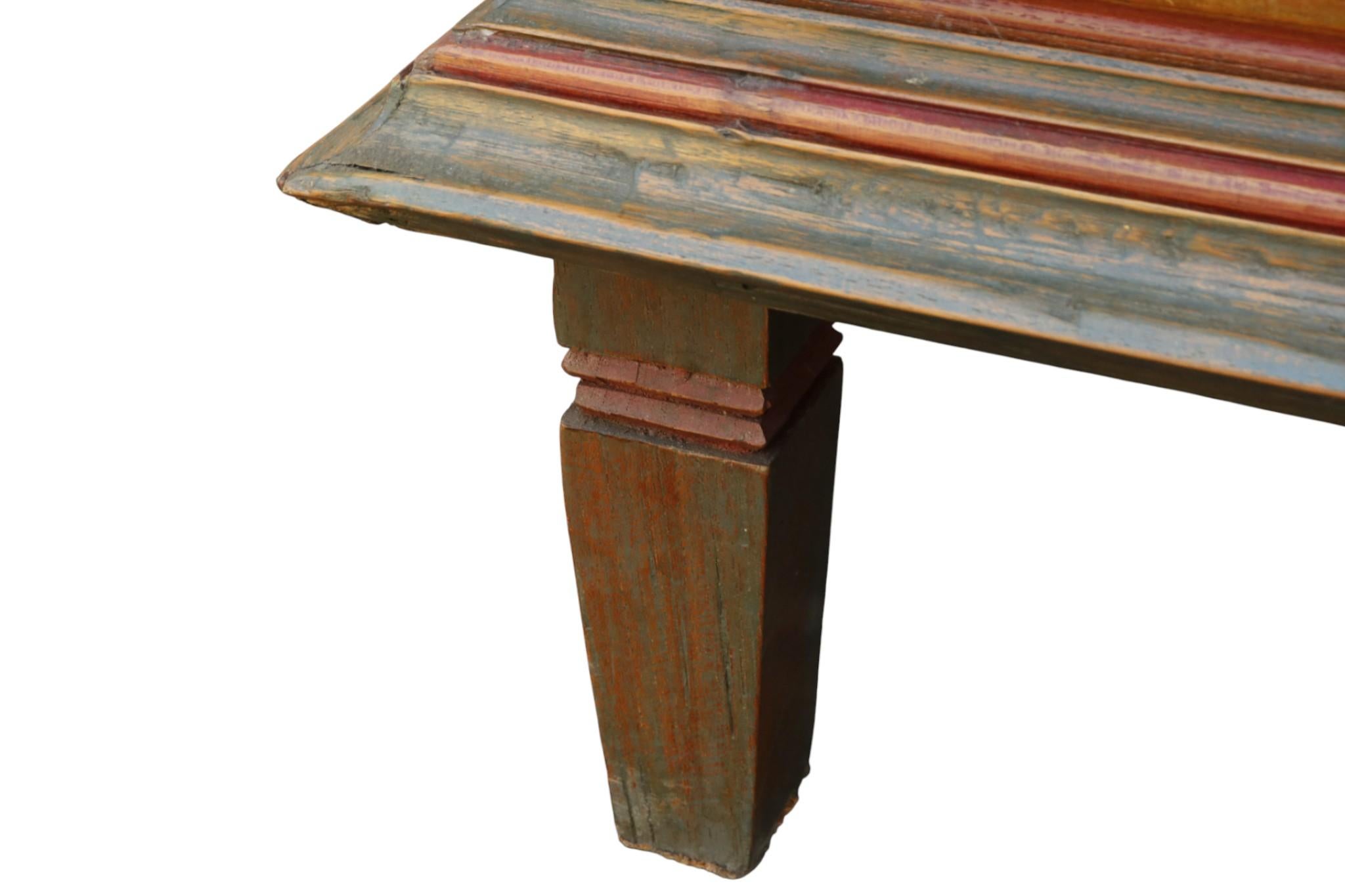 Gemaltes indonesisches Teakholz Armoire im Angebot 5