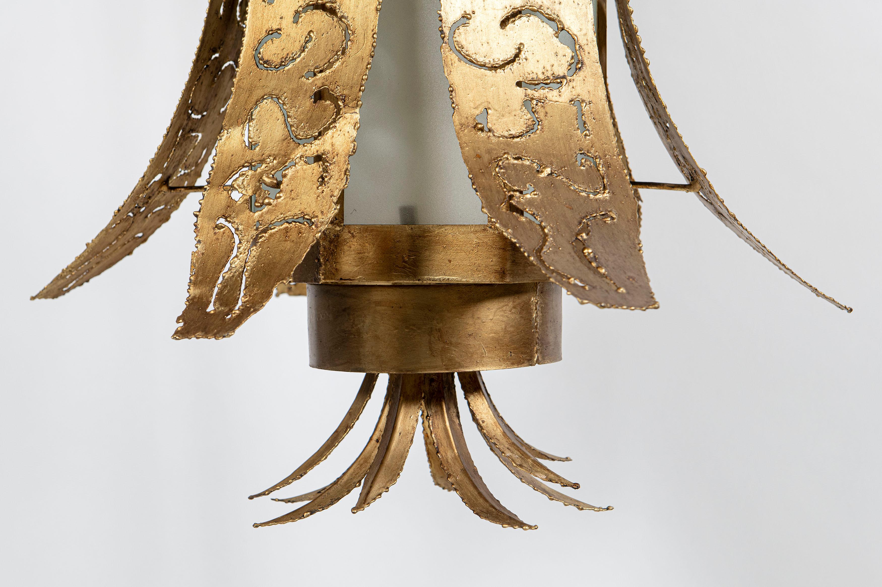 Mid-Century Modern Pendentif en fer peint et verre attribué à Curtis Jere, États-Unis, 1960 en vente
