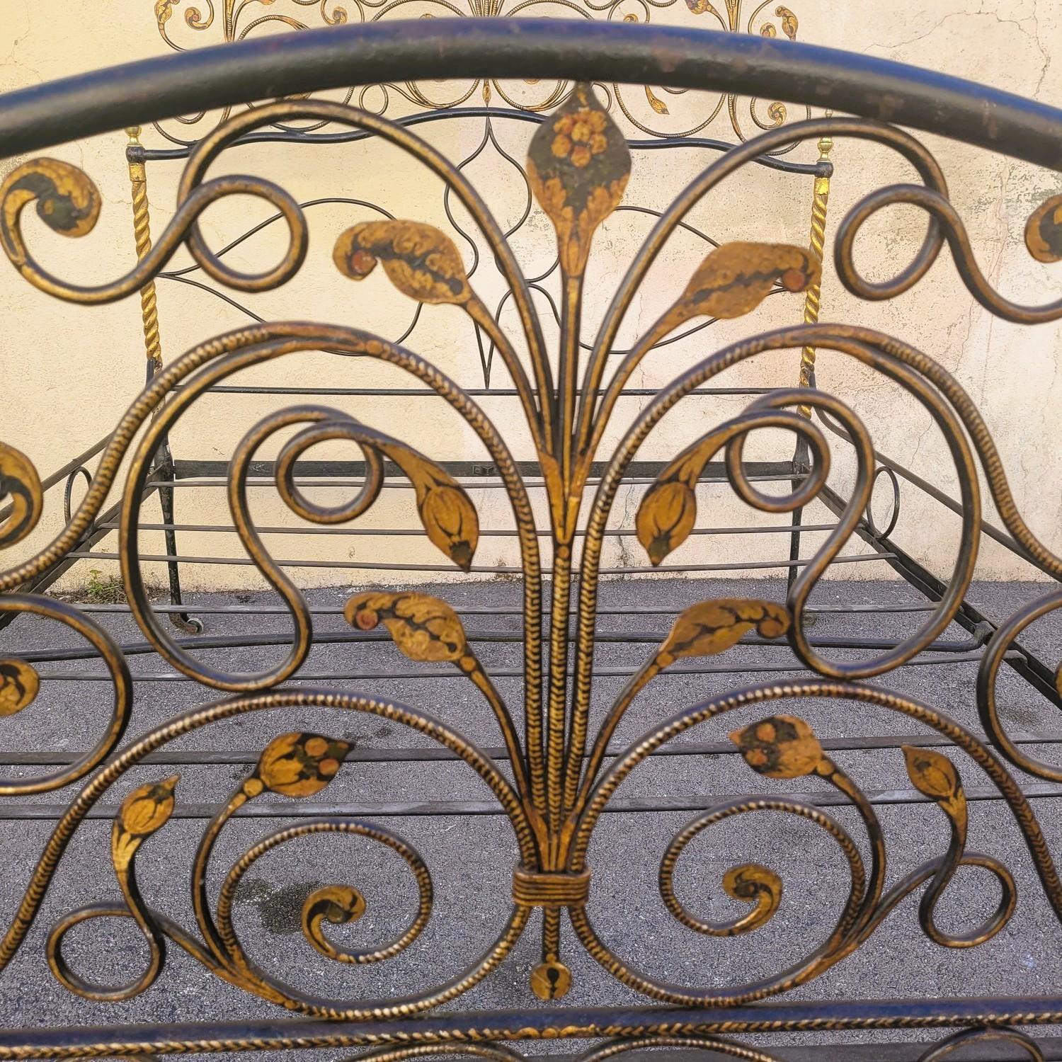 Painted Iron Bed, Genoa, Early 19th Century For Sale 6