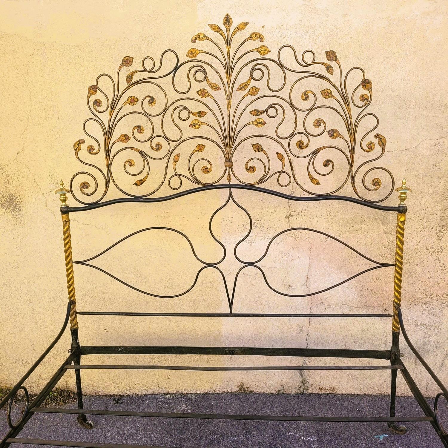 Italian Painted Iron Bed, Genoa, Early 19th Century For Sale