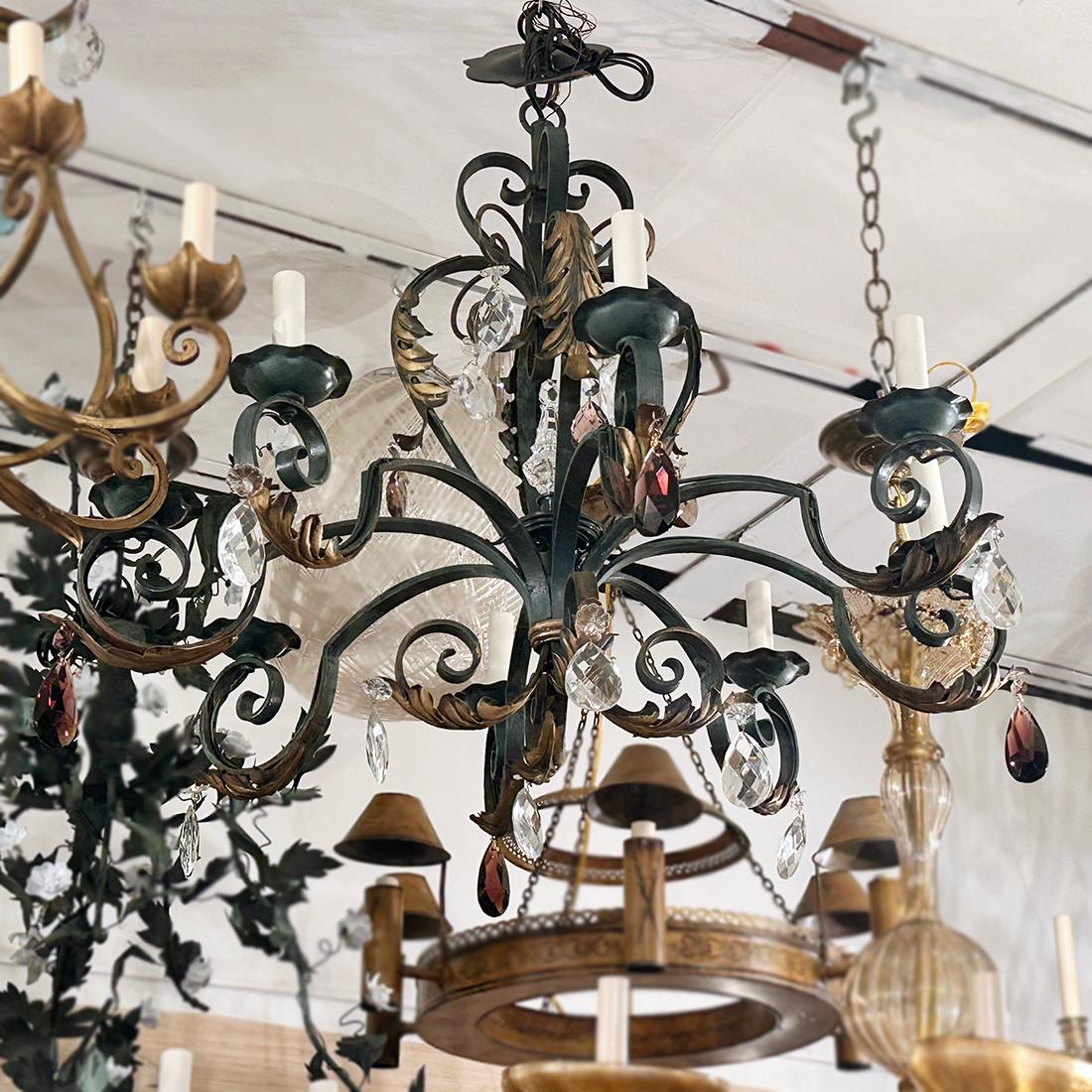 Inizio XX secolo Lampadario in ferro verniciato in vendita