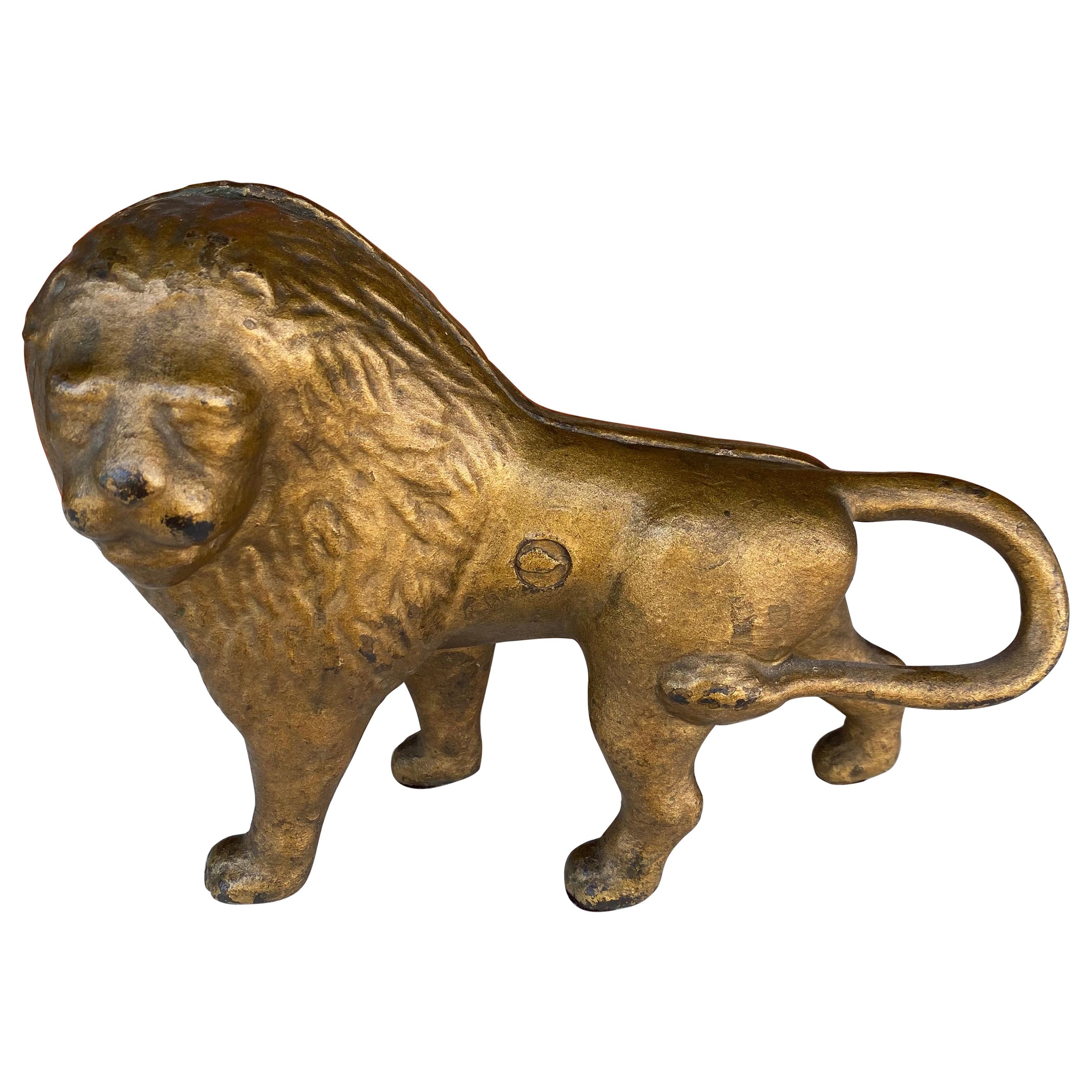 Painted lion doorstop For Sale