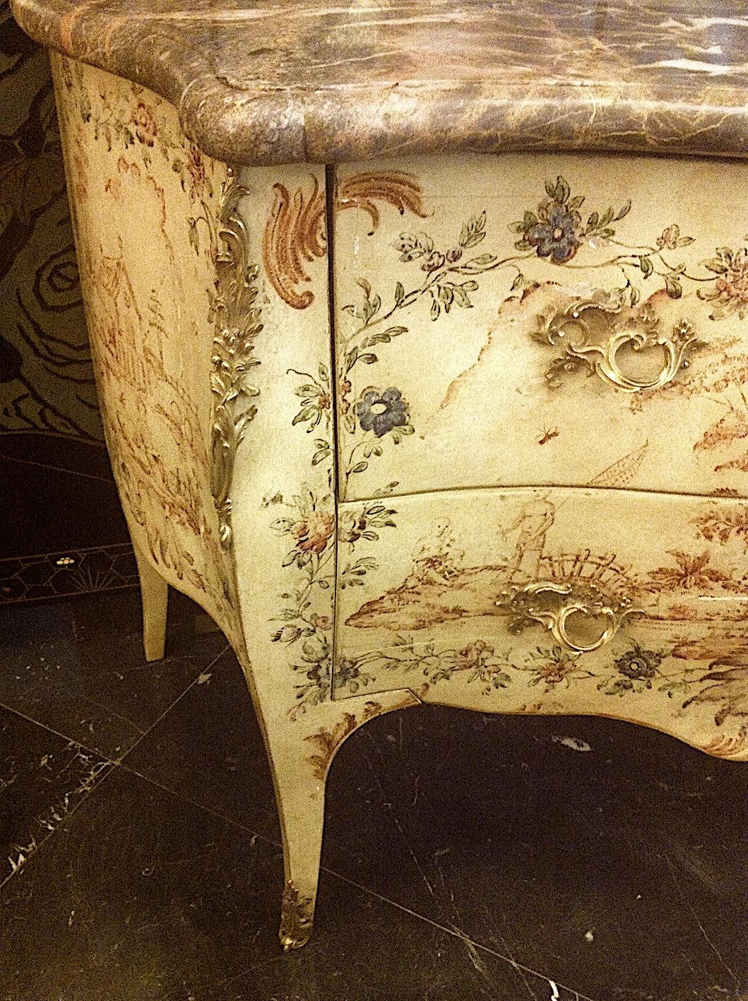 19th Century Painted Louis XV Style Genoese Chest of Drawers For Sale