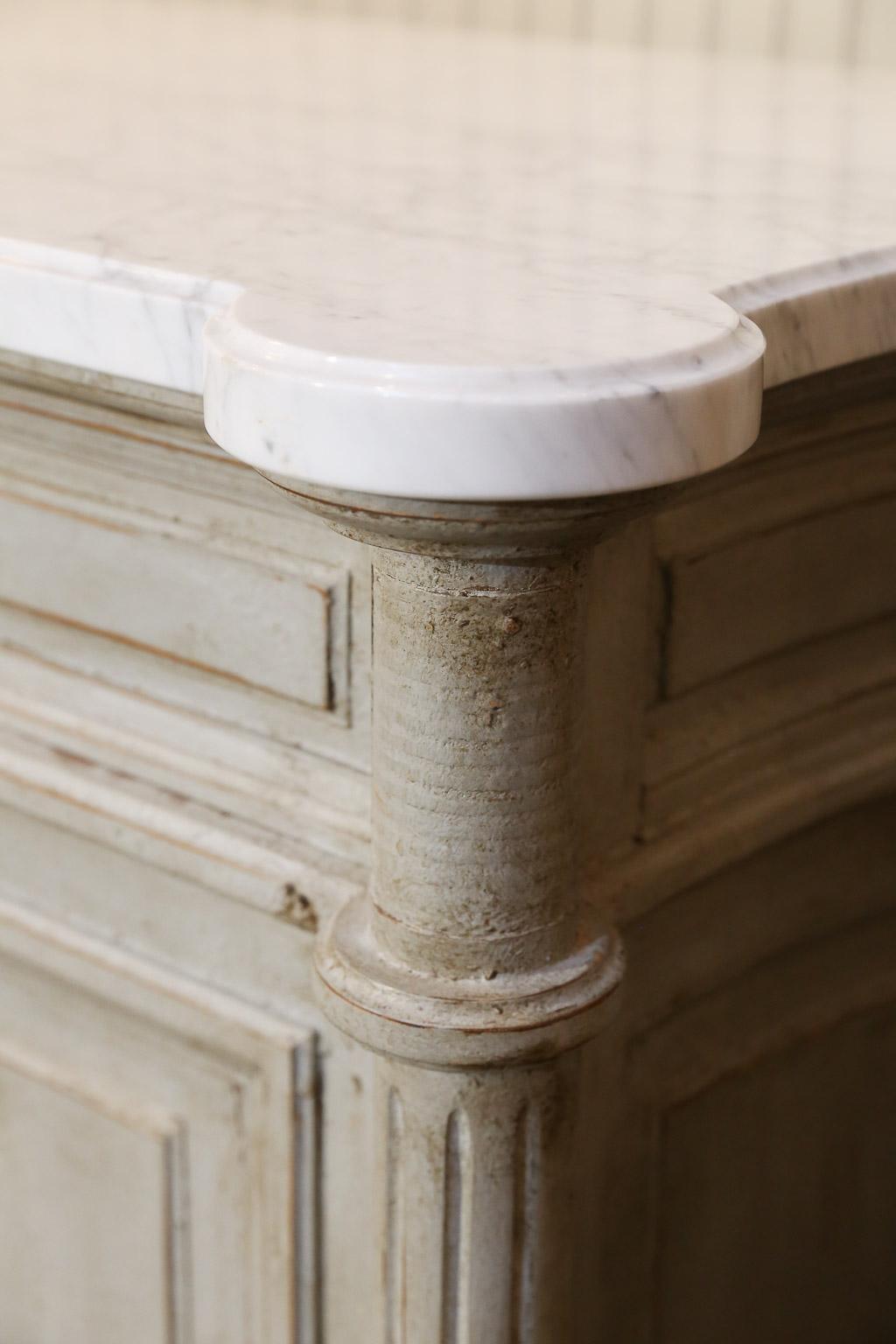 Painted Louis XVI-Style Walnut Enfilade with Shaped White Marble Top For Sale 4