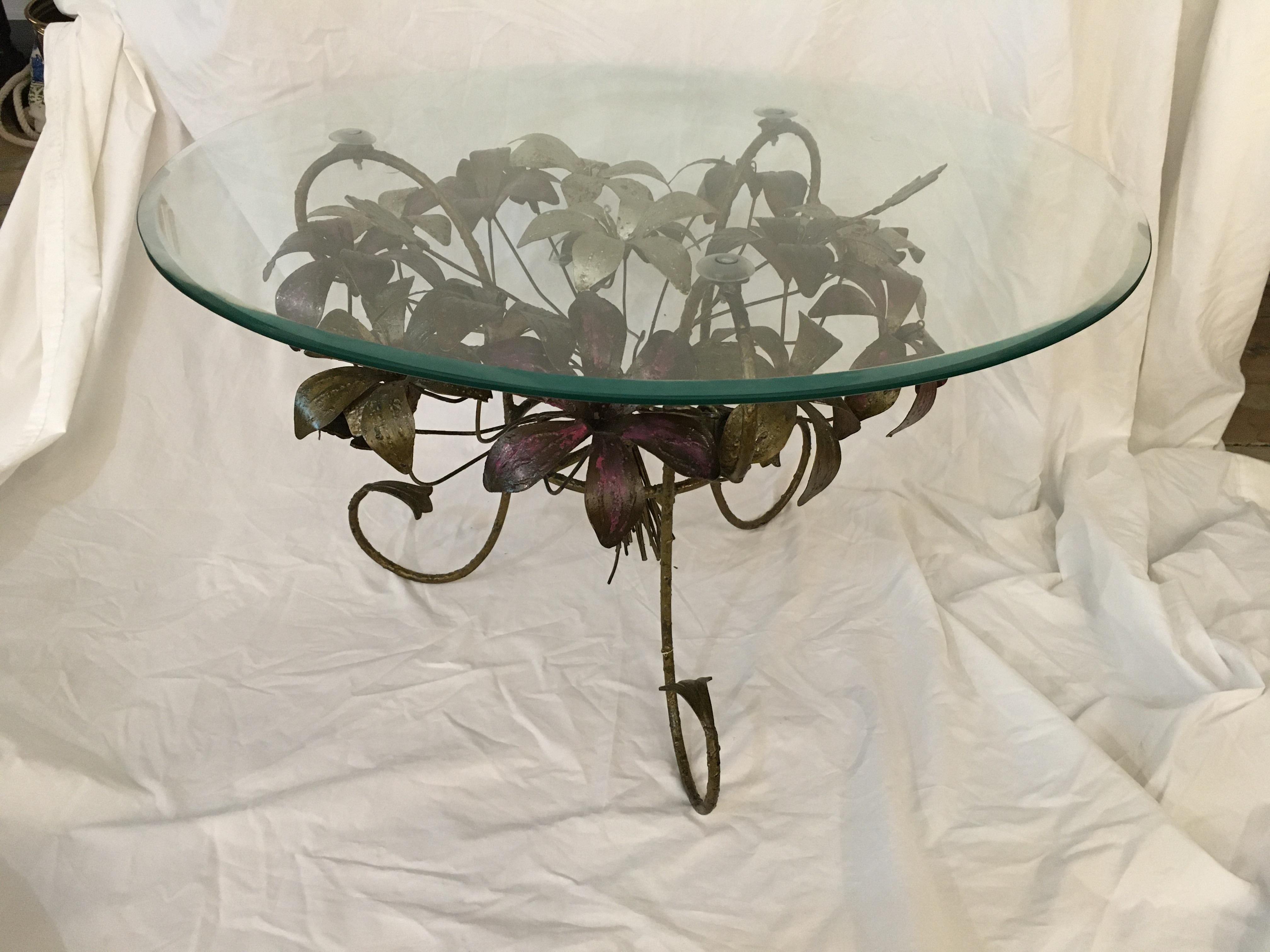 Painted Metal Flower Petal Coffee Table with Beveled Glass Top, 1960s In Good Condition In Nantucket, MA