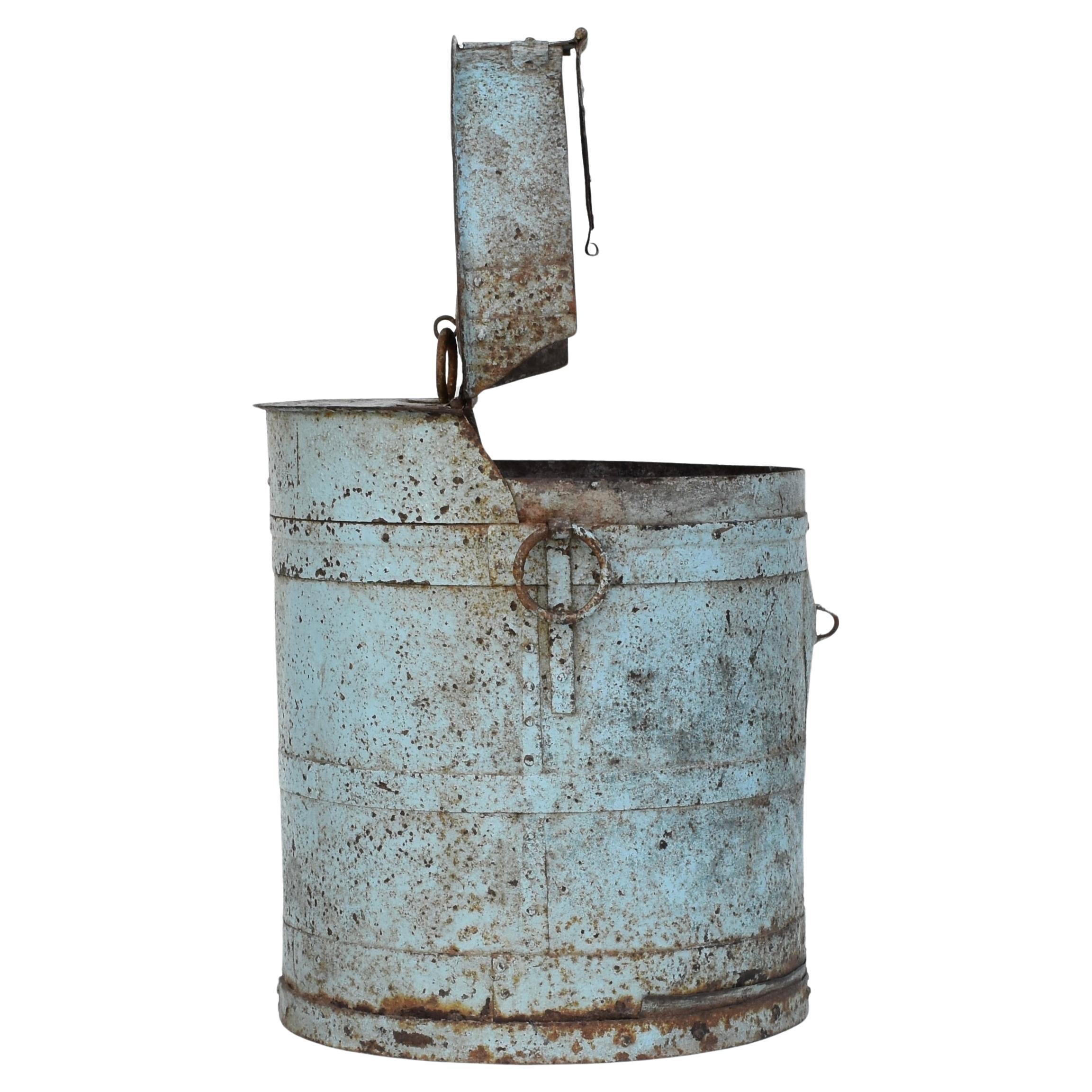 Painted Metal Storage Planter Side Table Tin In Fair Condition For Sale In Bonita Springs, FL