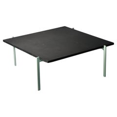 table en métal peint de couleur vert pastel avec plateau en ardoise par Poul Kjaerholm