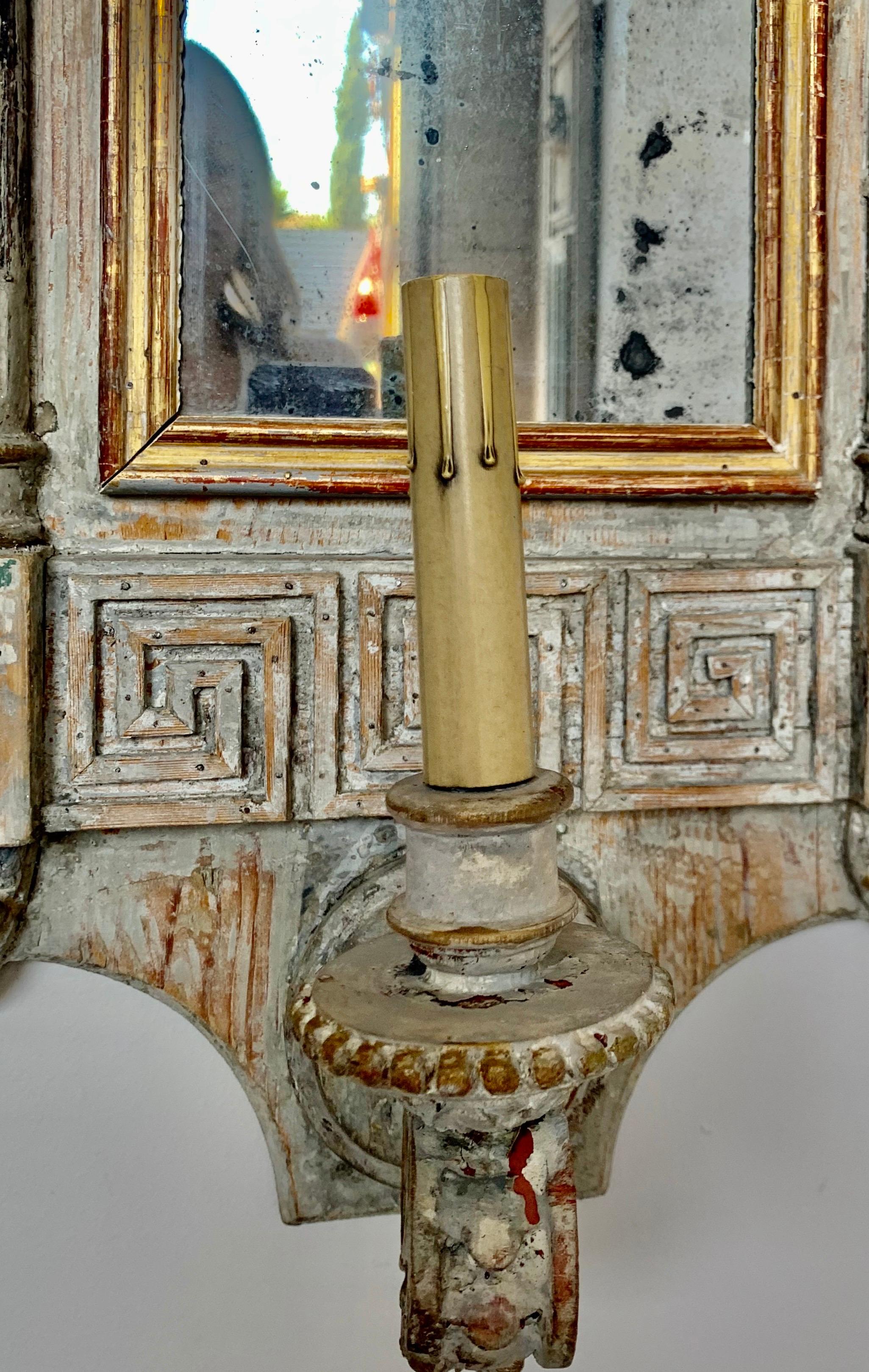 Painted Neoclassical Style Mirrored Italian Sconces, Pair In Distressed Condition In Los Angeles, CA