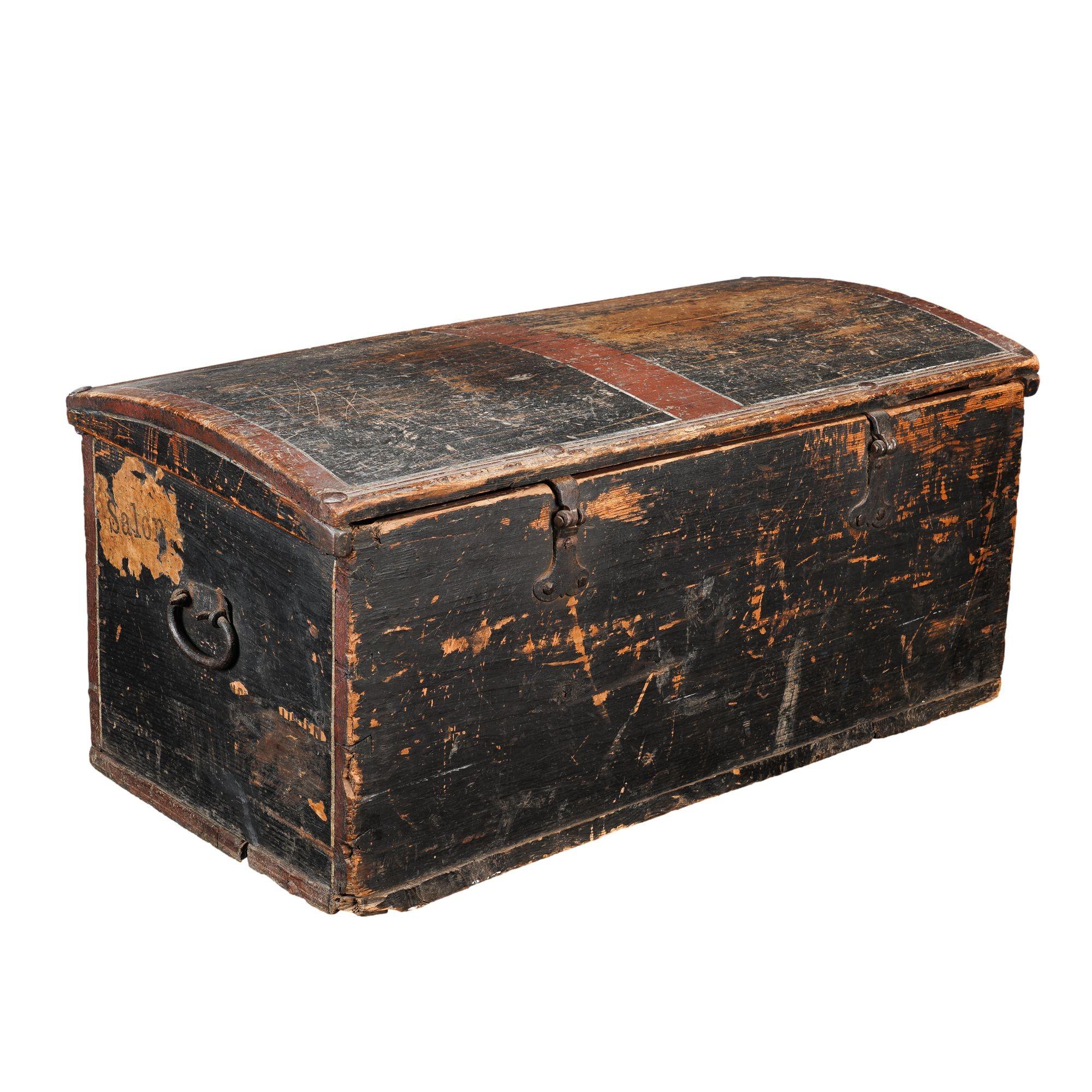19th Century Painted Norwegian pine immigrant trunk with coffer top, 1827 For Sale