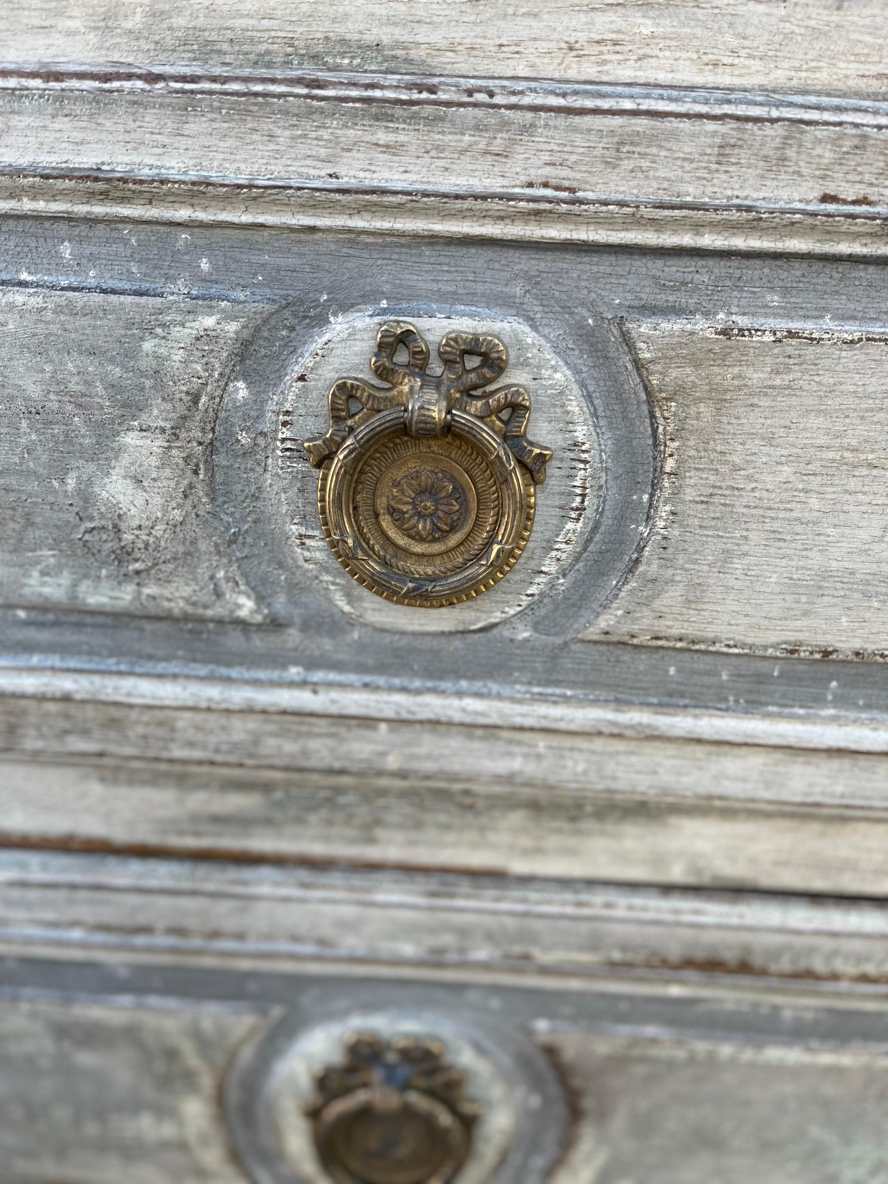 Cassettiera in Oak dipinta, inizio XIX secolo in vendita 6