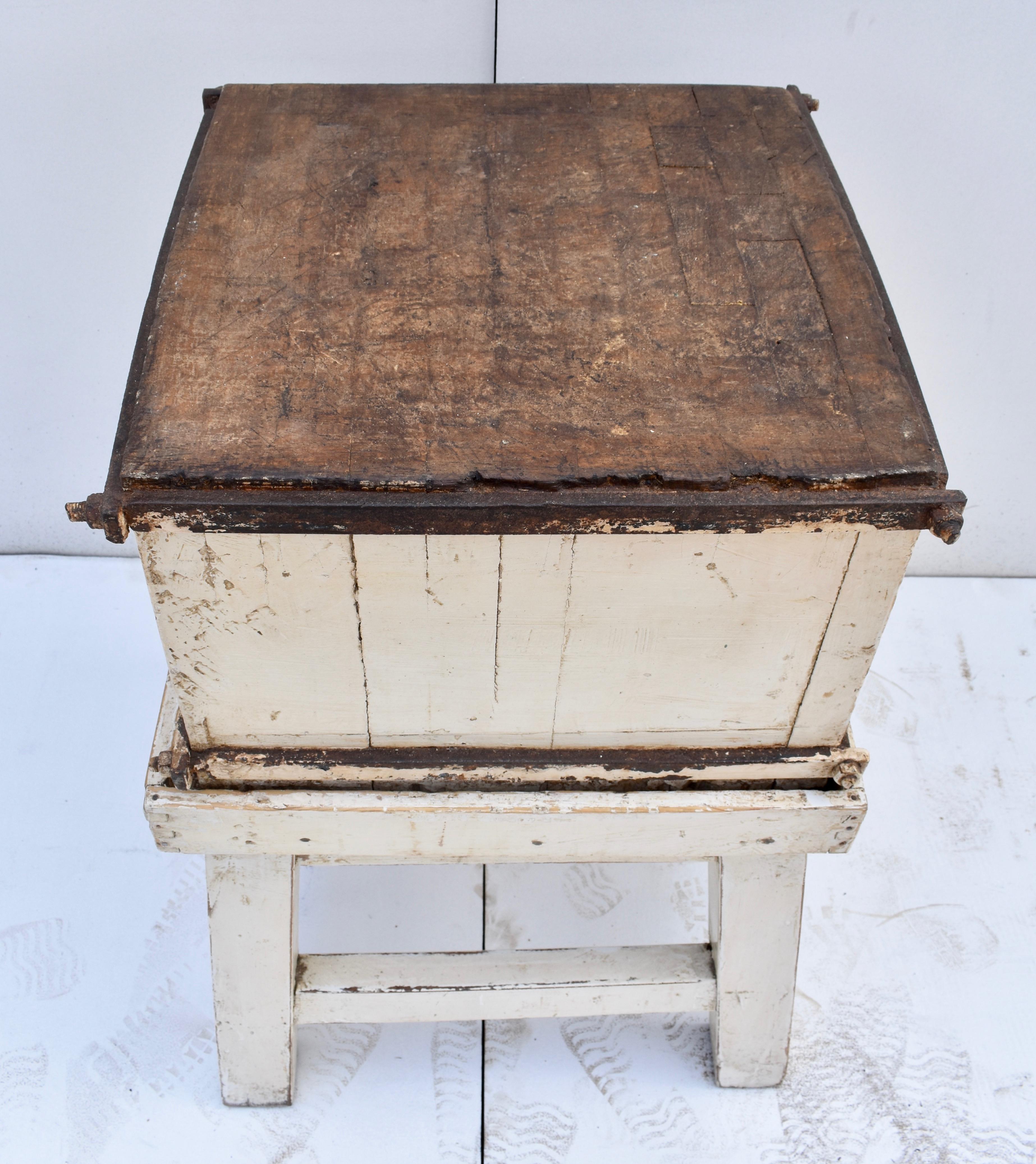 Painted Oak Chopping Block on Stand For Sale 1