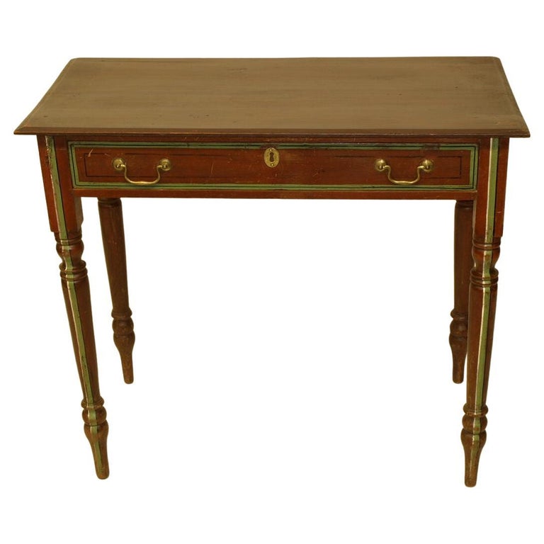 Painted One Drawer Side Table For Sale at 1stDibs