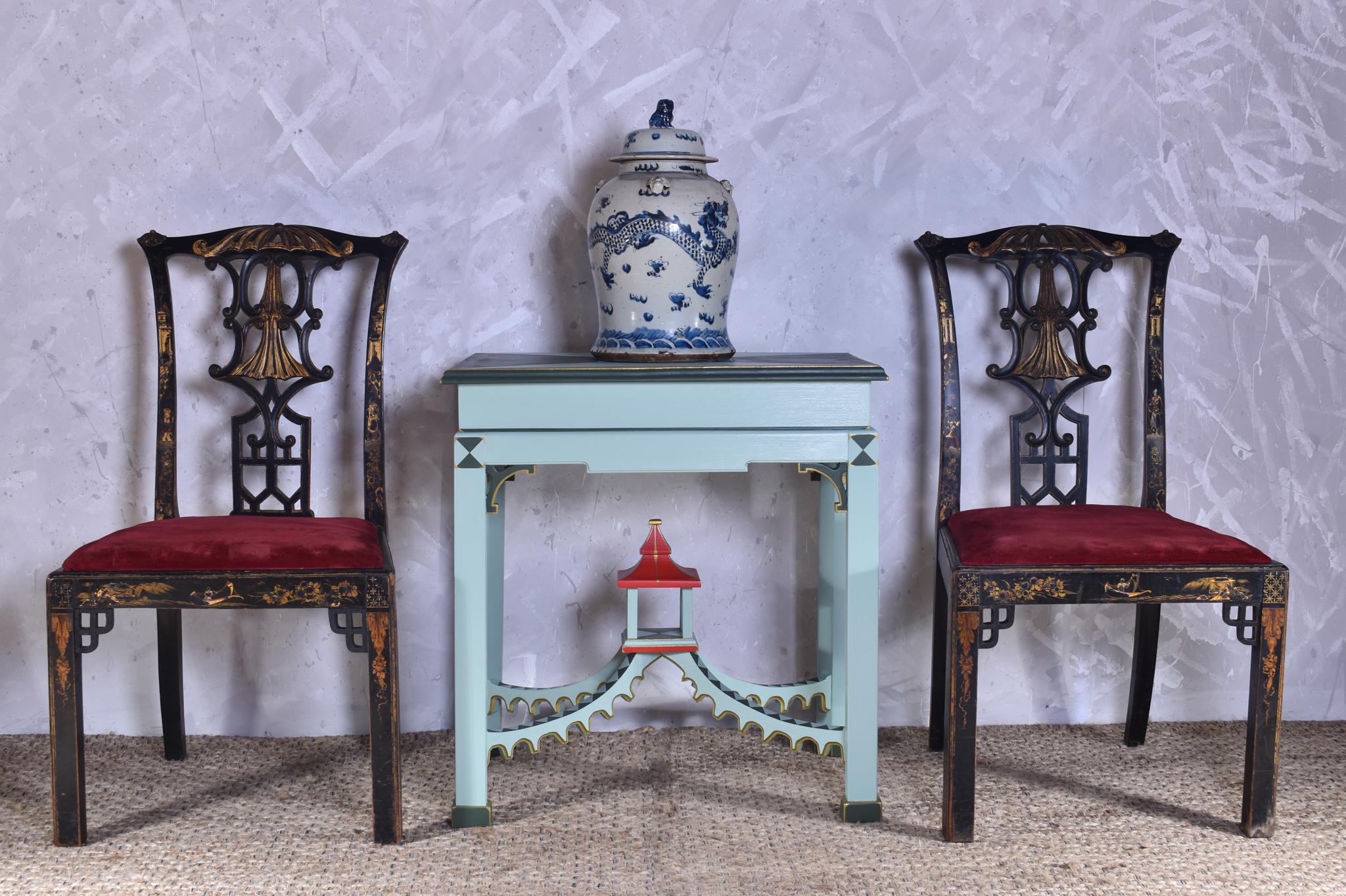 Painted Pagoda Side Table In Excellent Condition For Sale In Darlington, GB