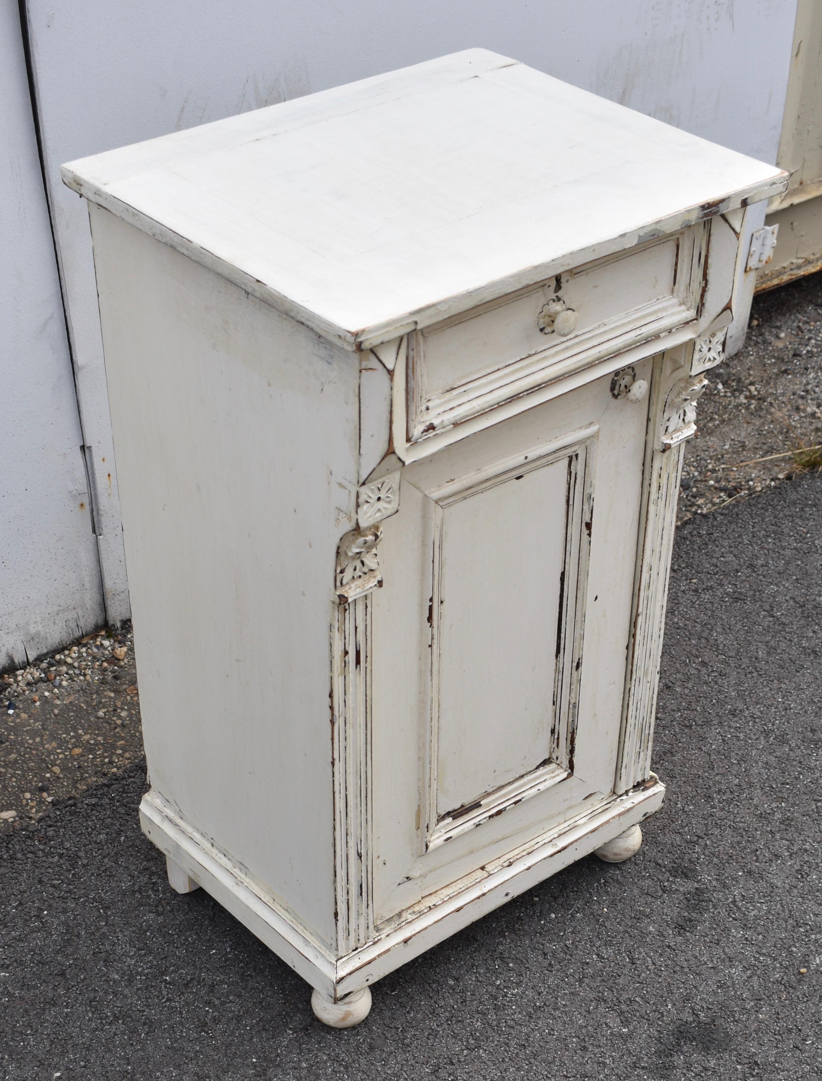 Polished Painted Pine and Oak Nightstand For Sale
