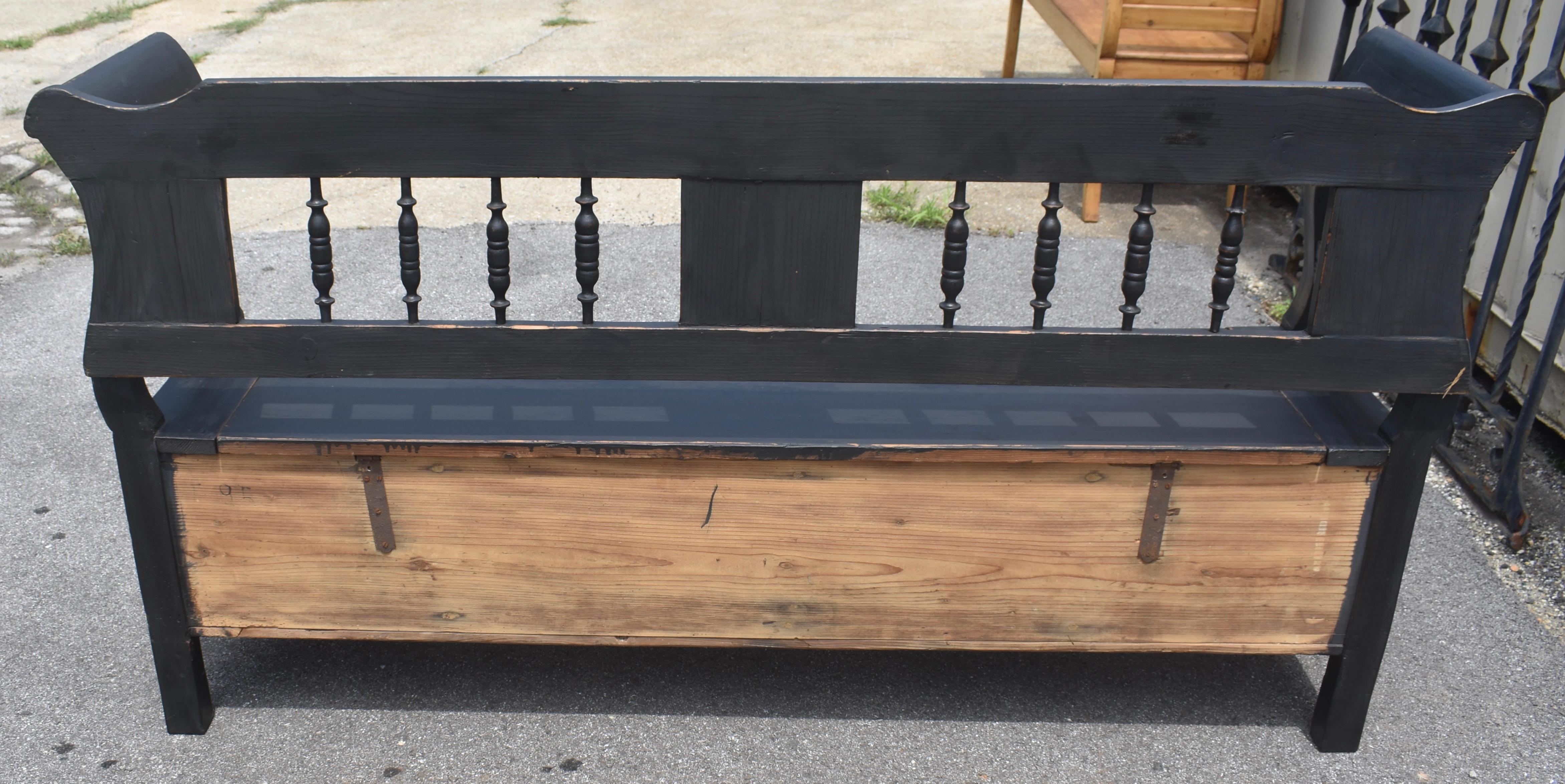 Painted Pine and Oak Storage Bench or Settle For Sale 5