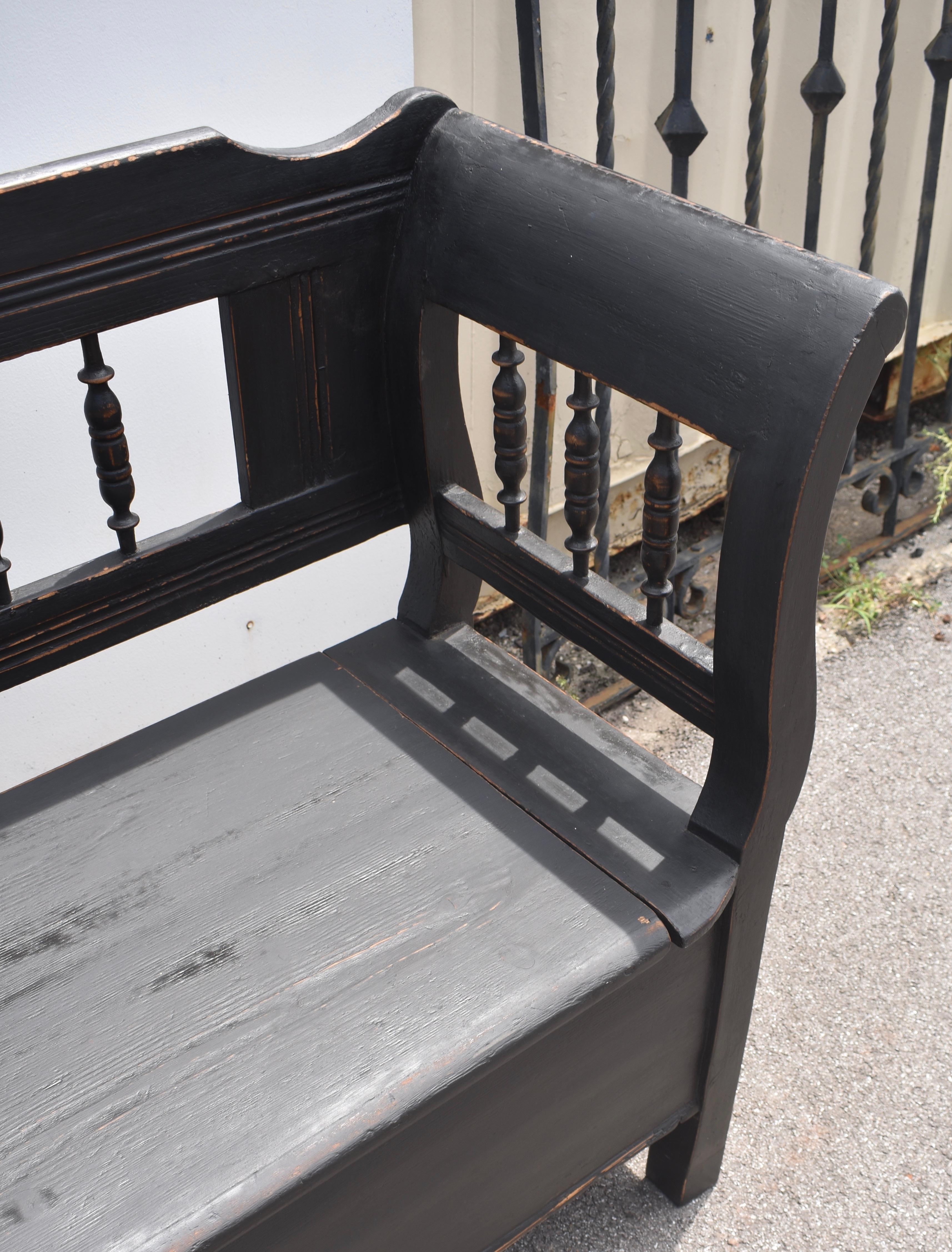 Painted Pine and Oak Storage Bench or Settle For Sale 1