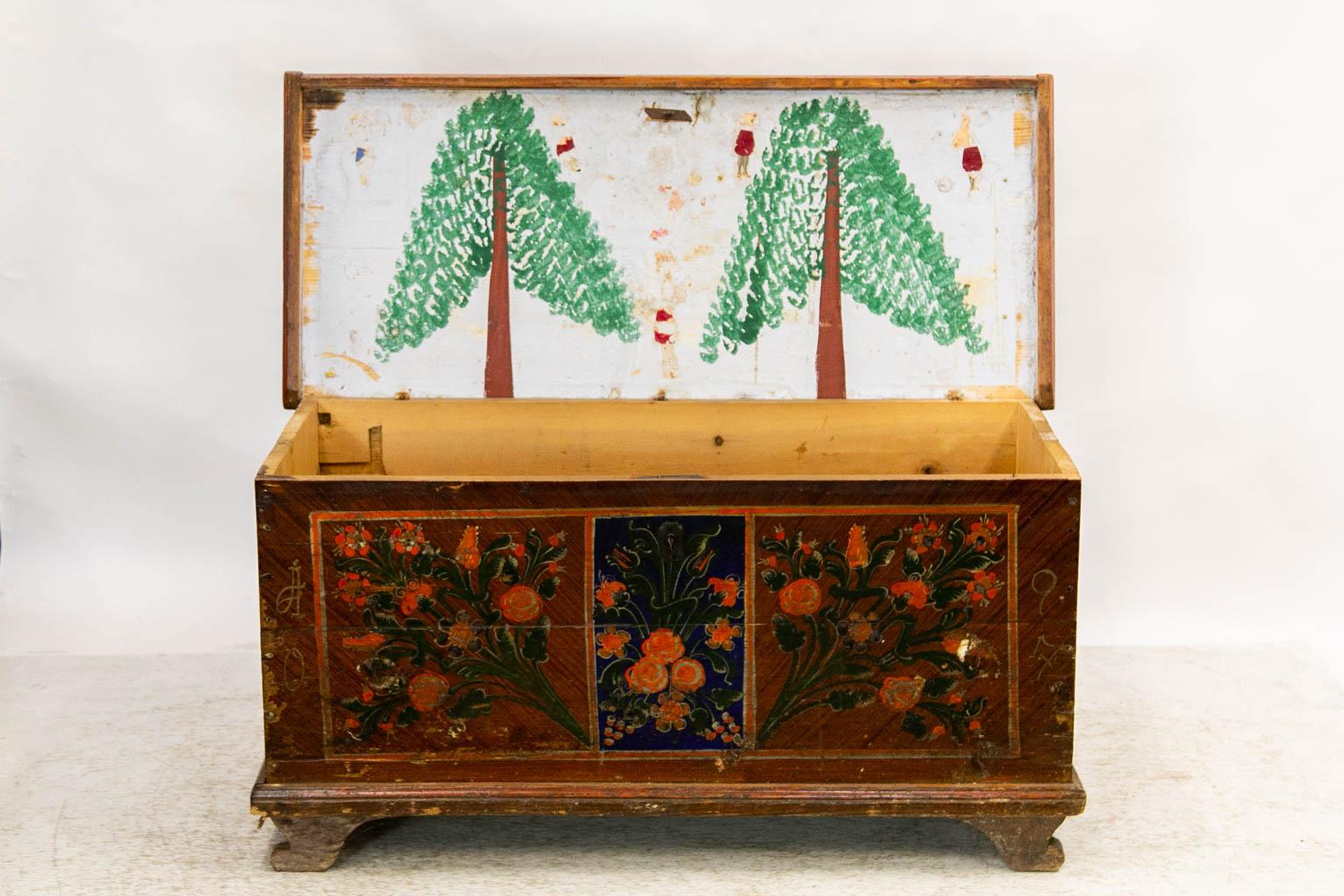 Mid-19th Century Painted Pine Blanket Chest For Sale