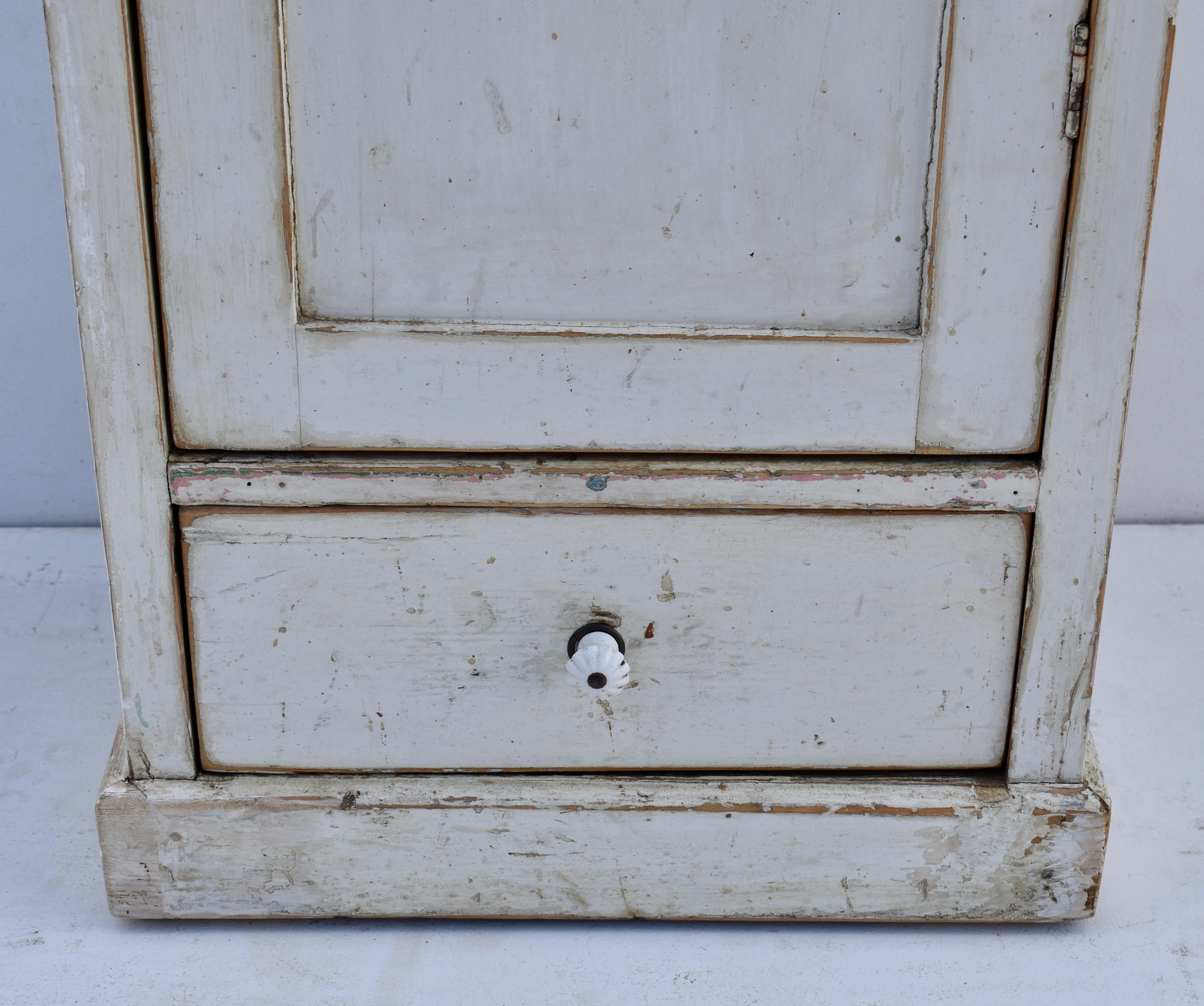 Painted Pine Chimney Cupboard 2