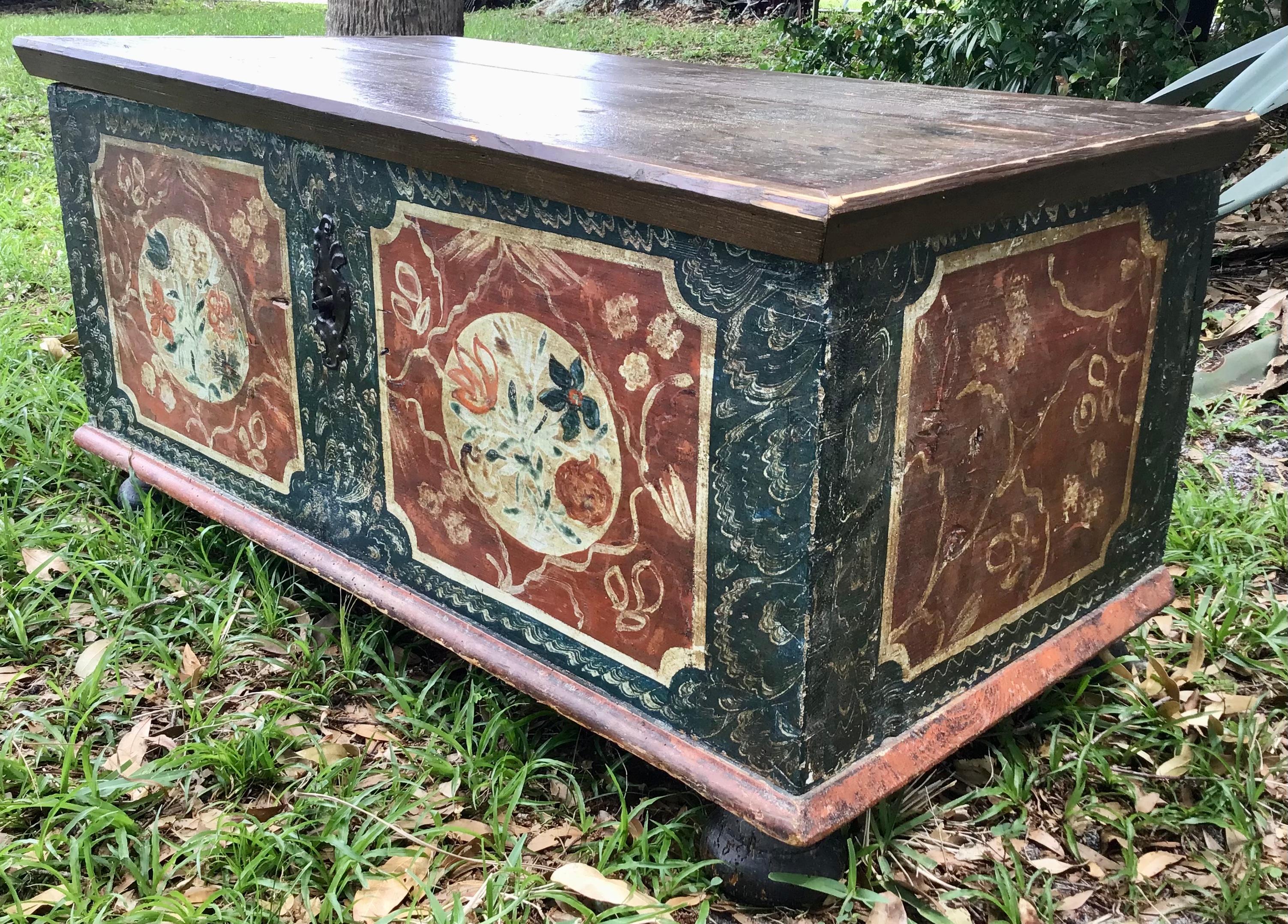 Painted Pine European Blanket Chest For Sale 1