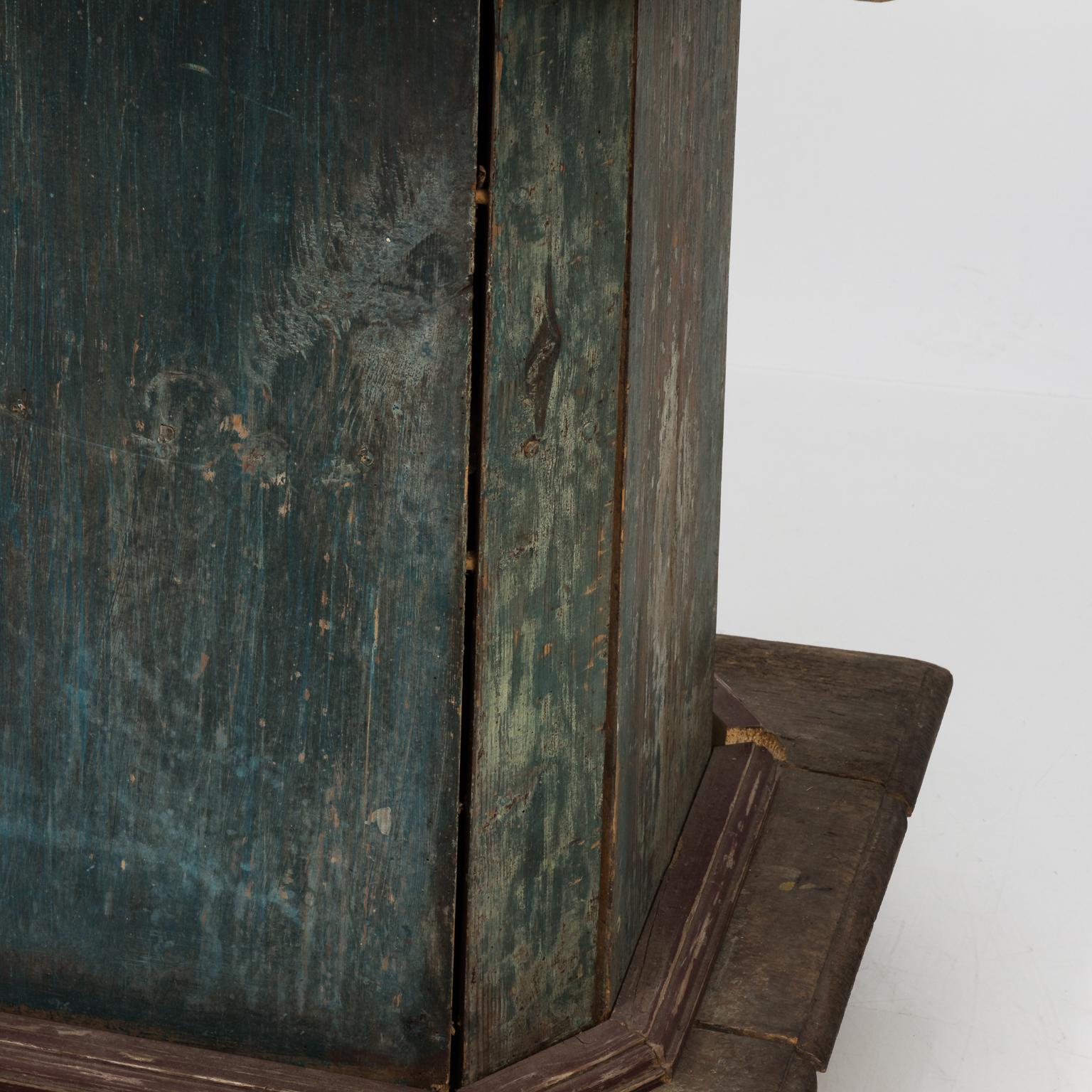 Painted Pine One Door Pedestal Cabinet, circa 1900s For Sale 4