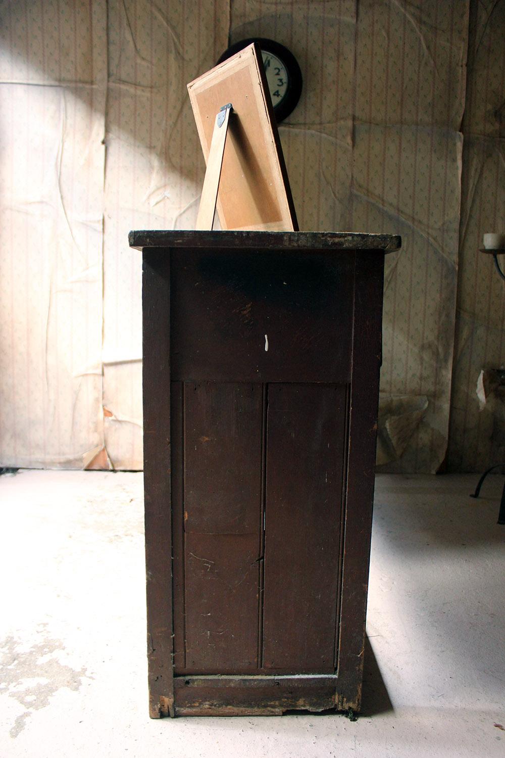 Painted Pine Potboard Dresser Base, circa 1830-1840 8