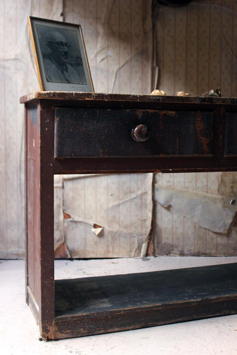 Mid-19th Century Painted Pine Potboard Dresser Base, circa 1830-1840