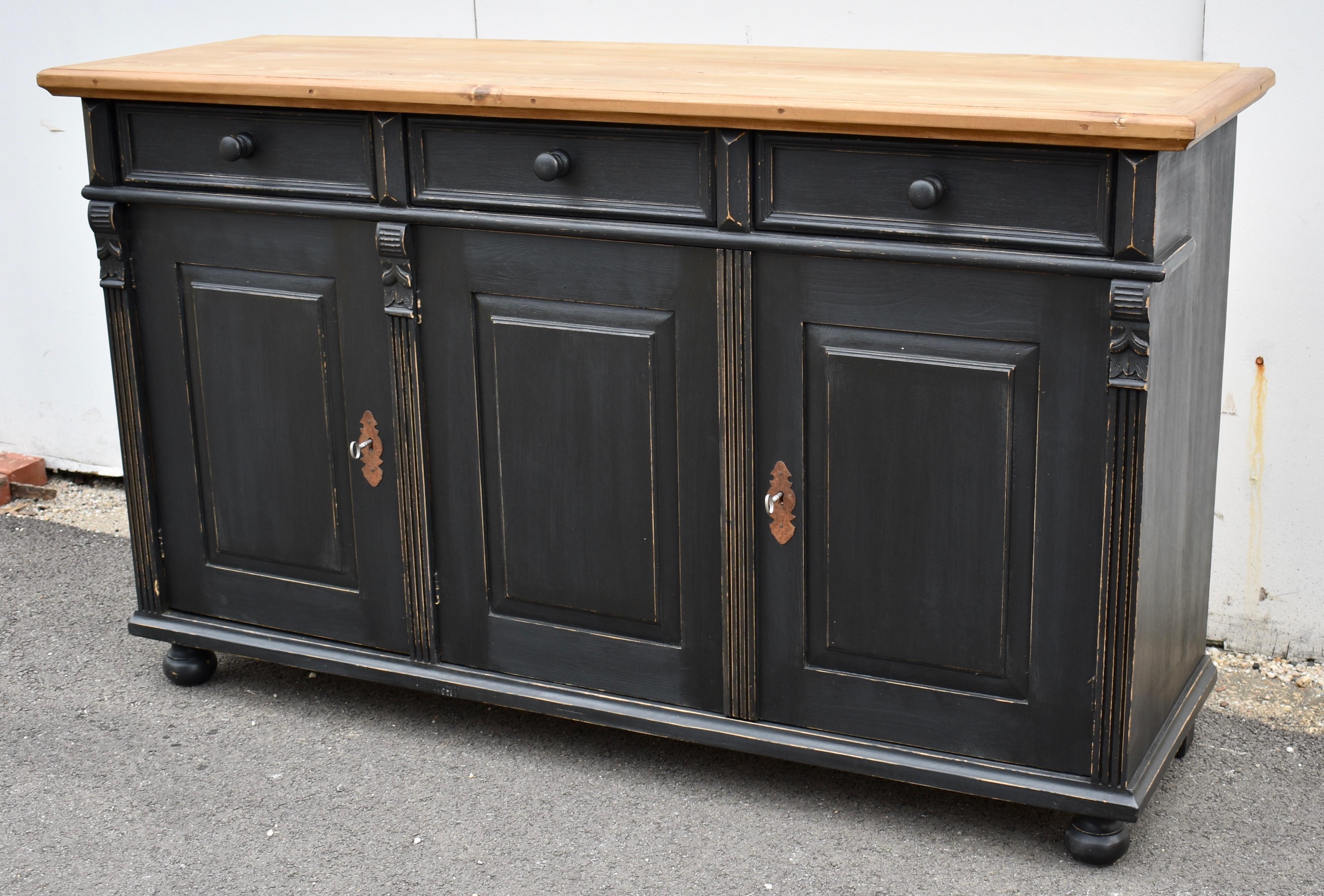 Hand-Painted Painted Pine Three Door Sideboard For Sale