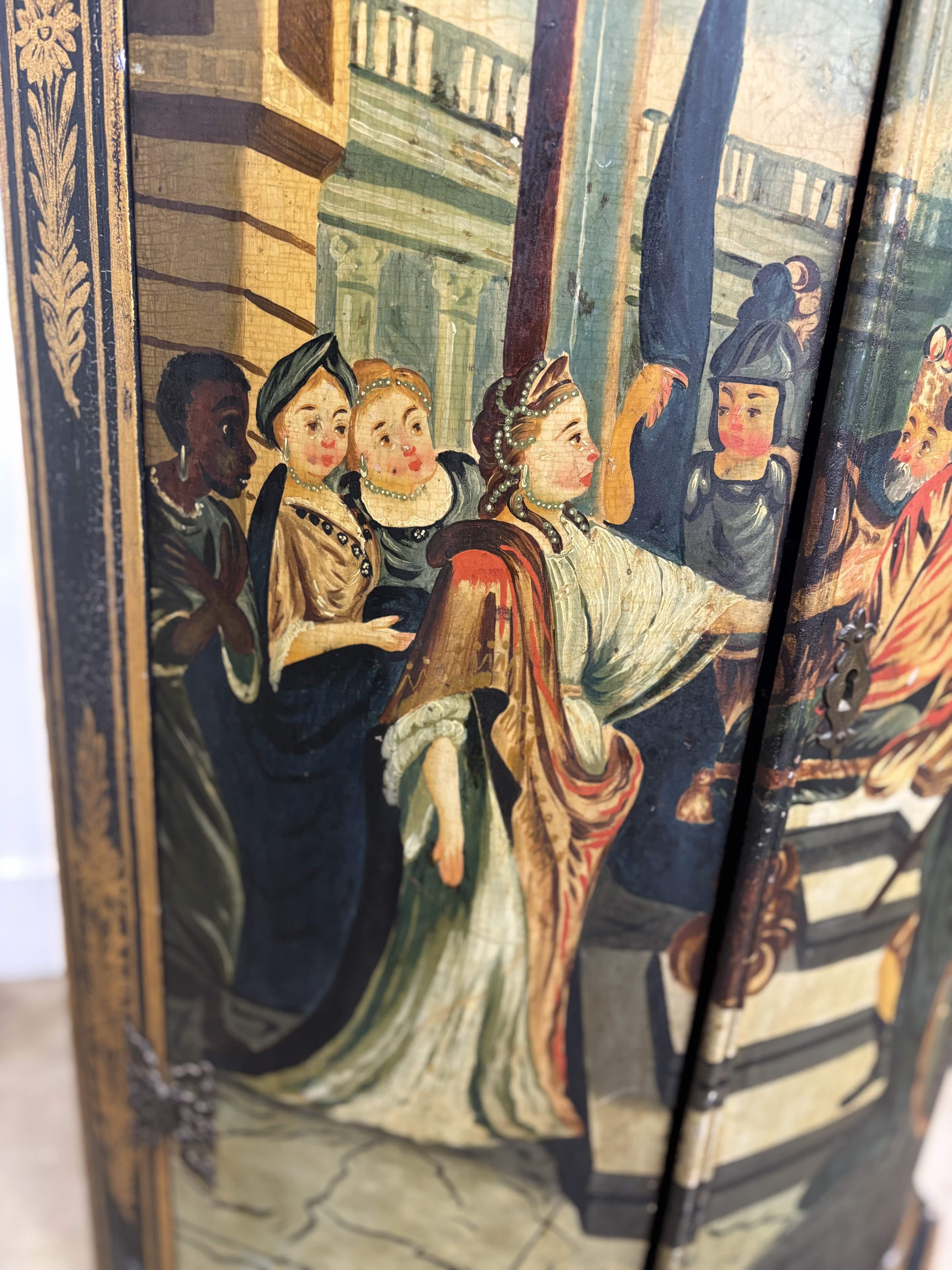 Credenza ad angolo dipinta in policromia con decorazione di scene di corte, opera francese del 1900 in vendita 2