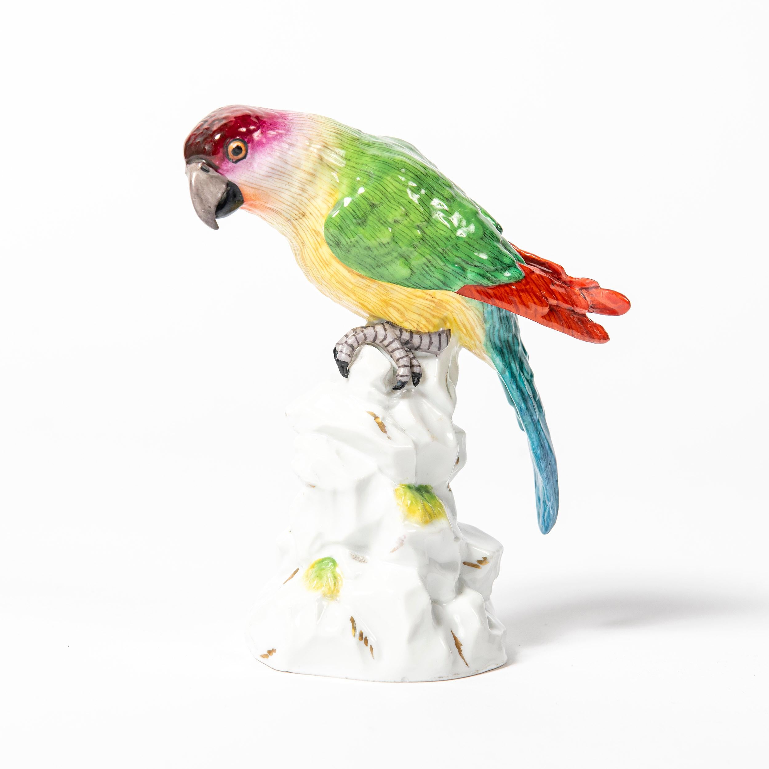 Painted porcelain parrot by Volkstedt. Germany, early 20th century.