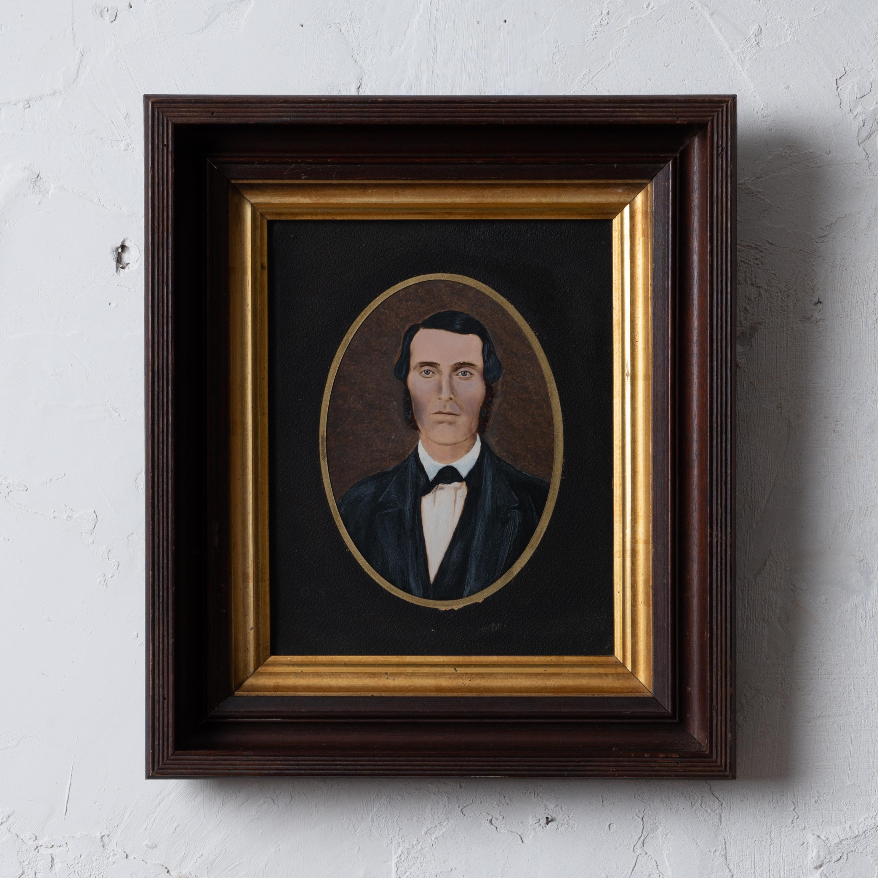 Ritratto fotografico dipinto di un gentiluomo, americano, fine del XIX secolo.

vista: 5 x 7 pollici
cornice: 12 ½ per 14 ½ pollici 

