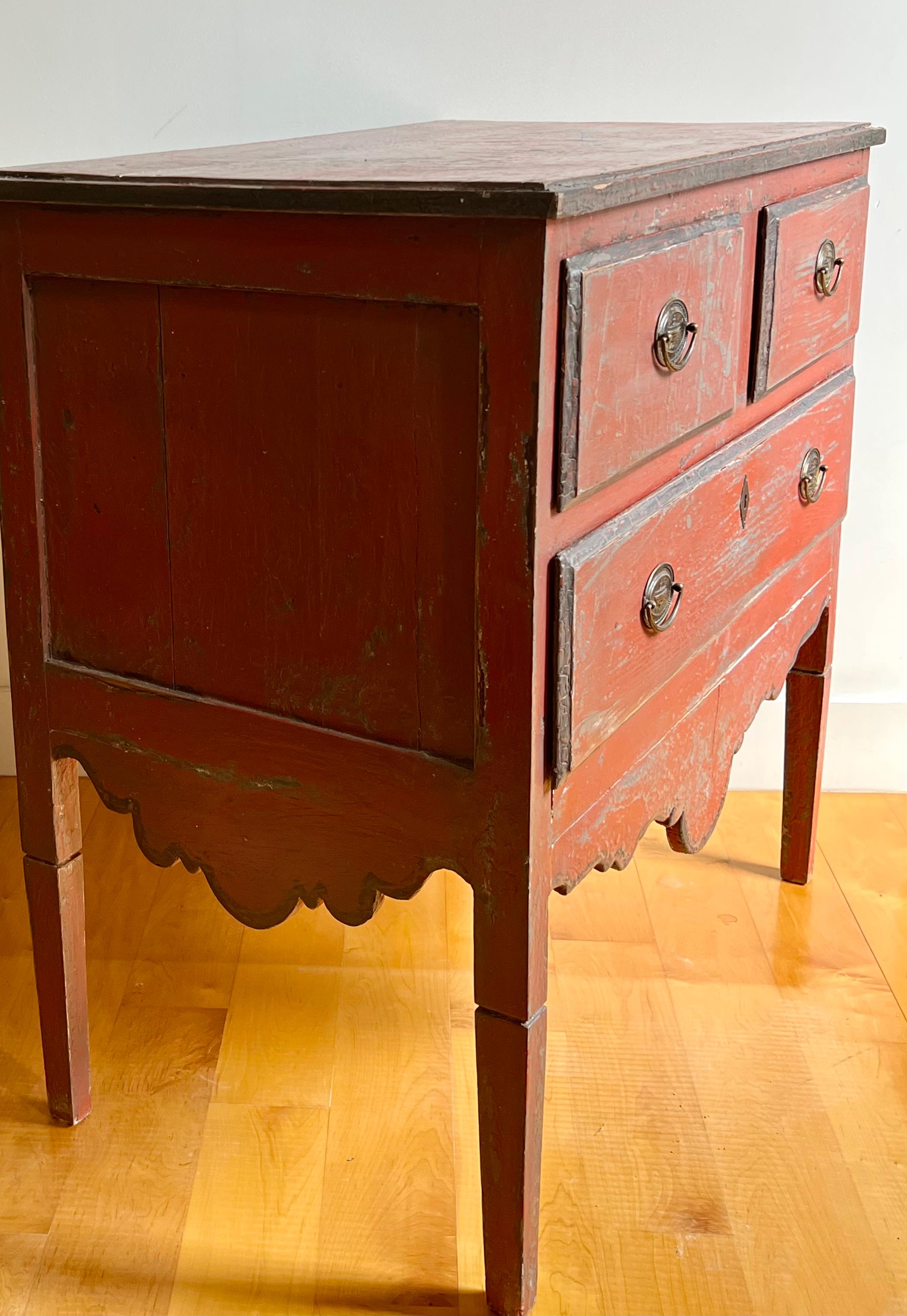 Painted Portuguese Commode In Good Condition For Sale In Charleston, SC