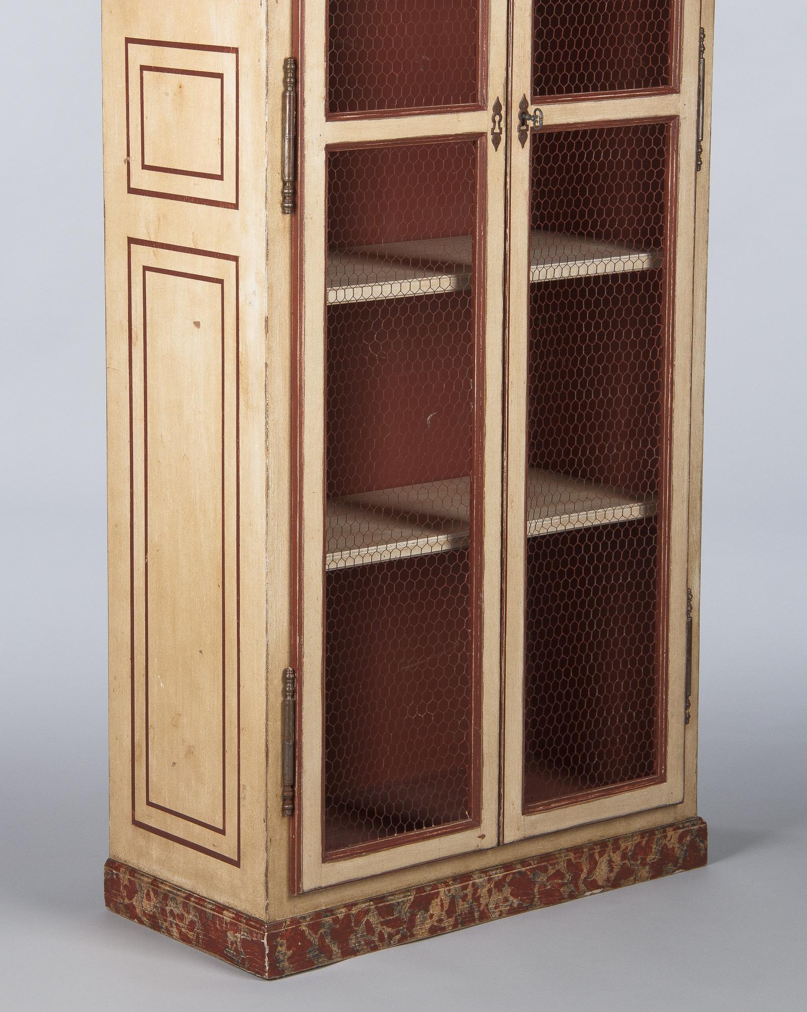 Painted Provencal Vitrine Bookcase, France Midcentury In Good Condition In Austin, TX