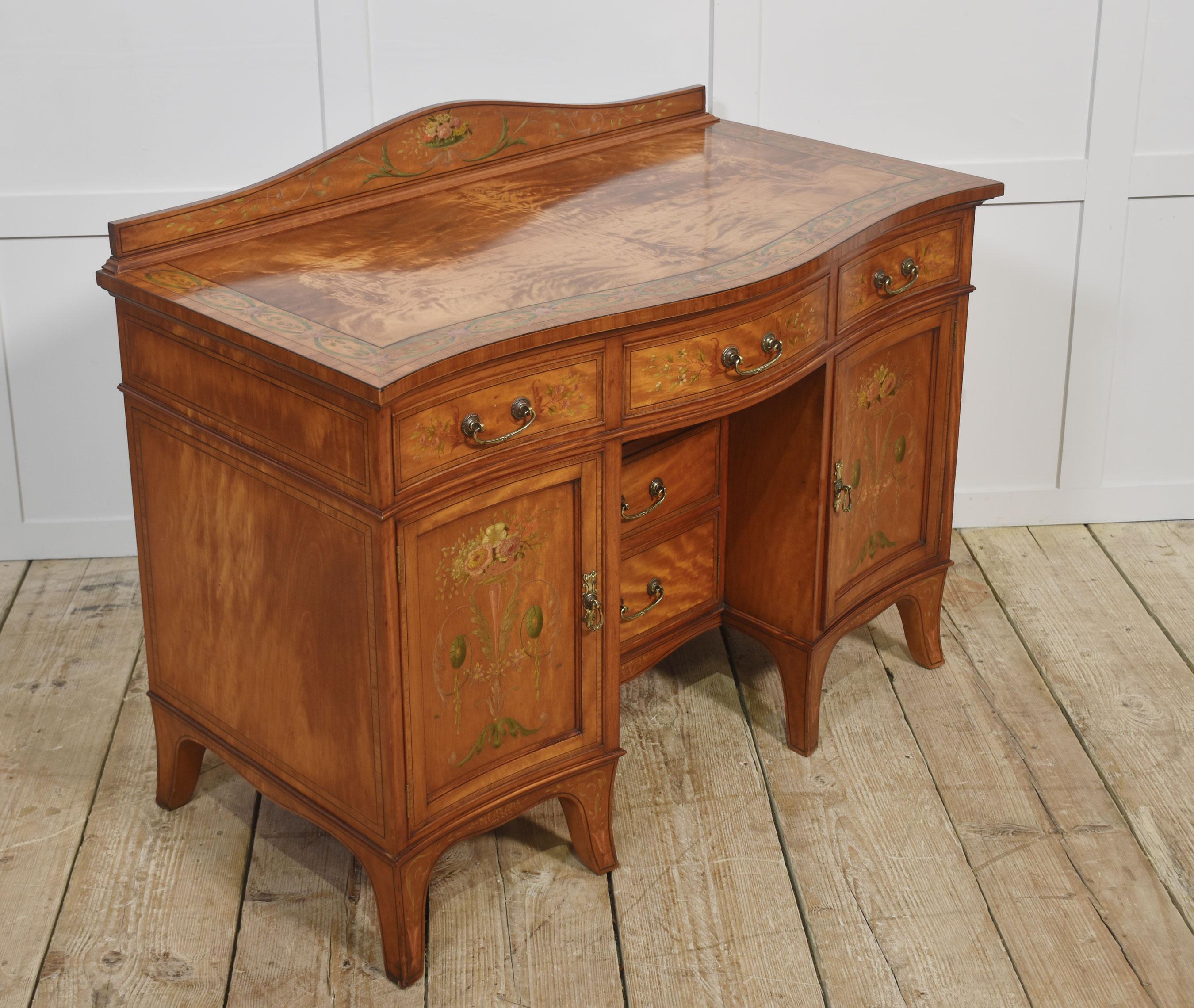Painted Satinwood Dressing Table For Sale 7