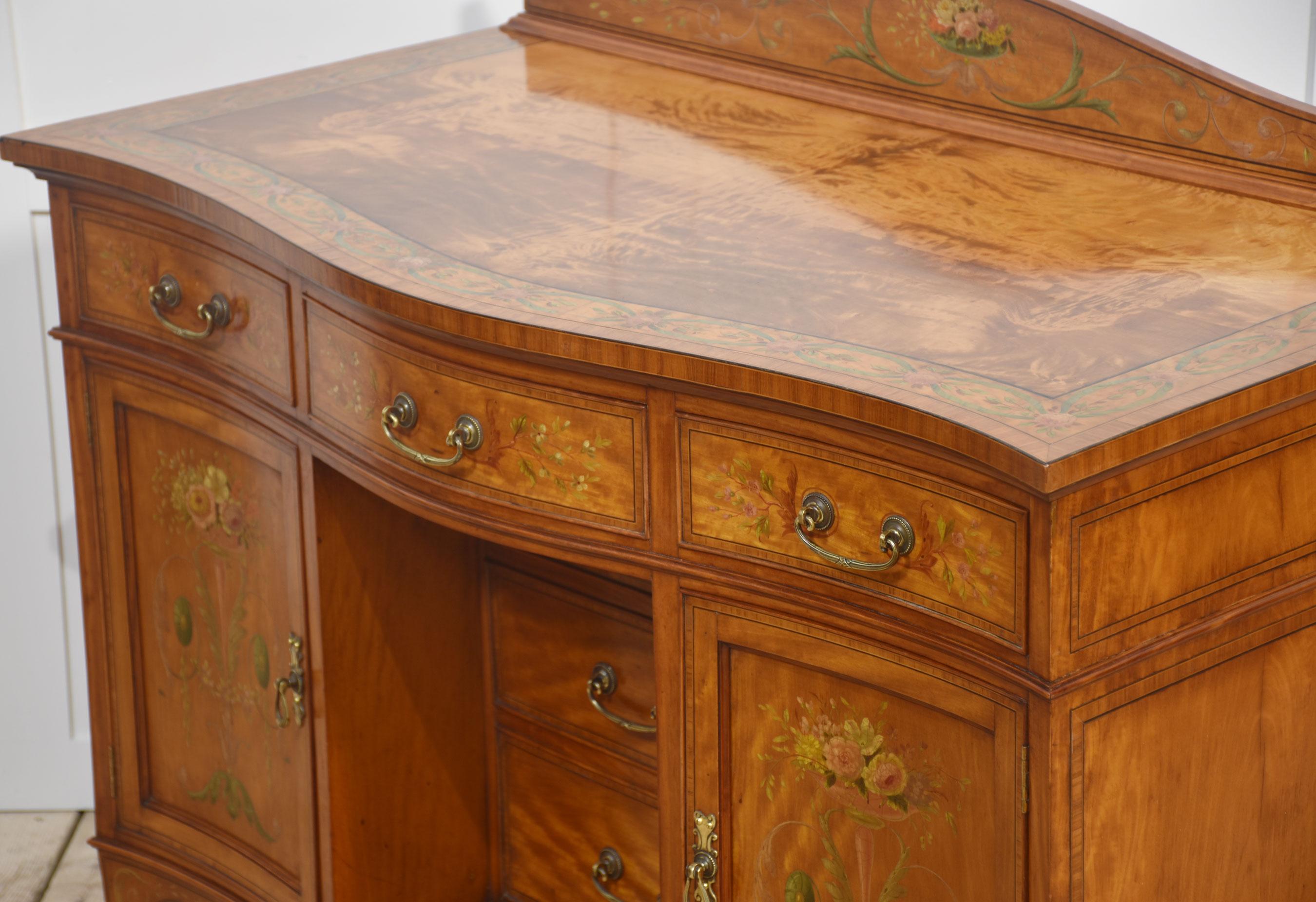 Painted Satinwood Dressing Table For Sale 9
