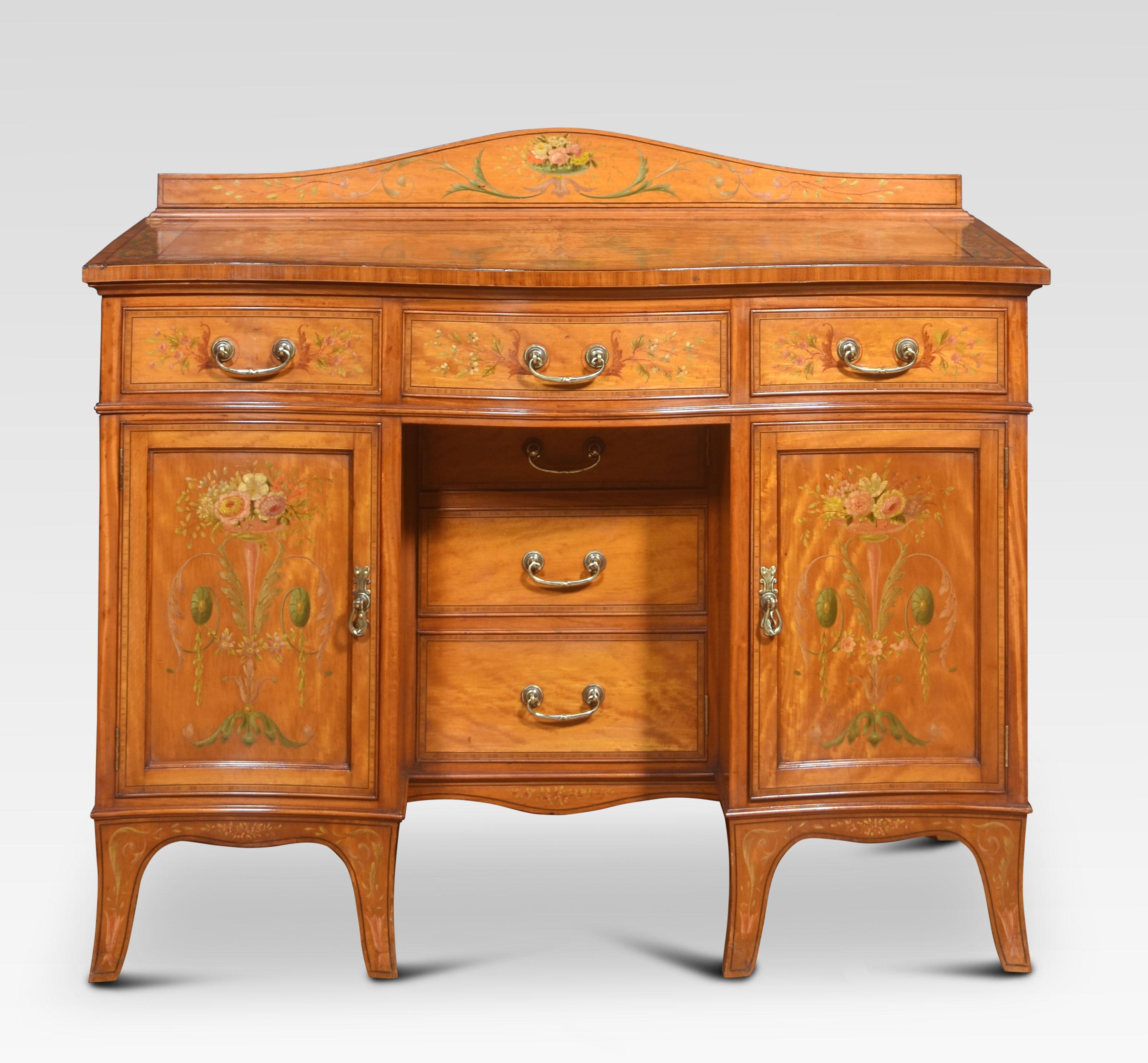 Painted satinwood dressing table In Good Condition For Sale In Cheshire, GB