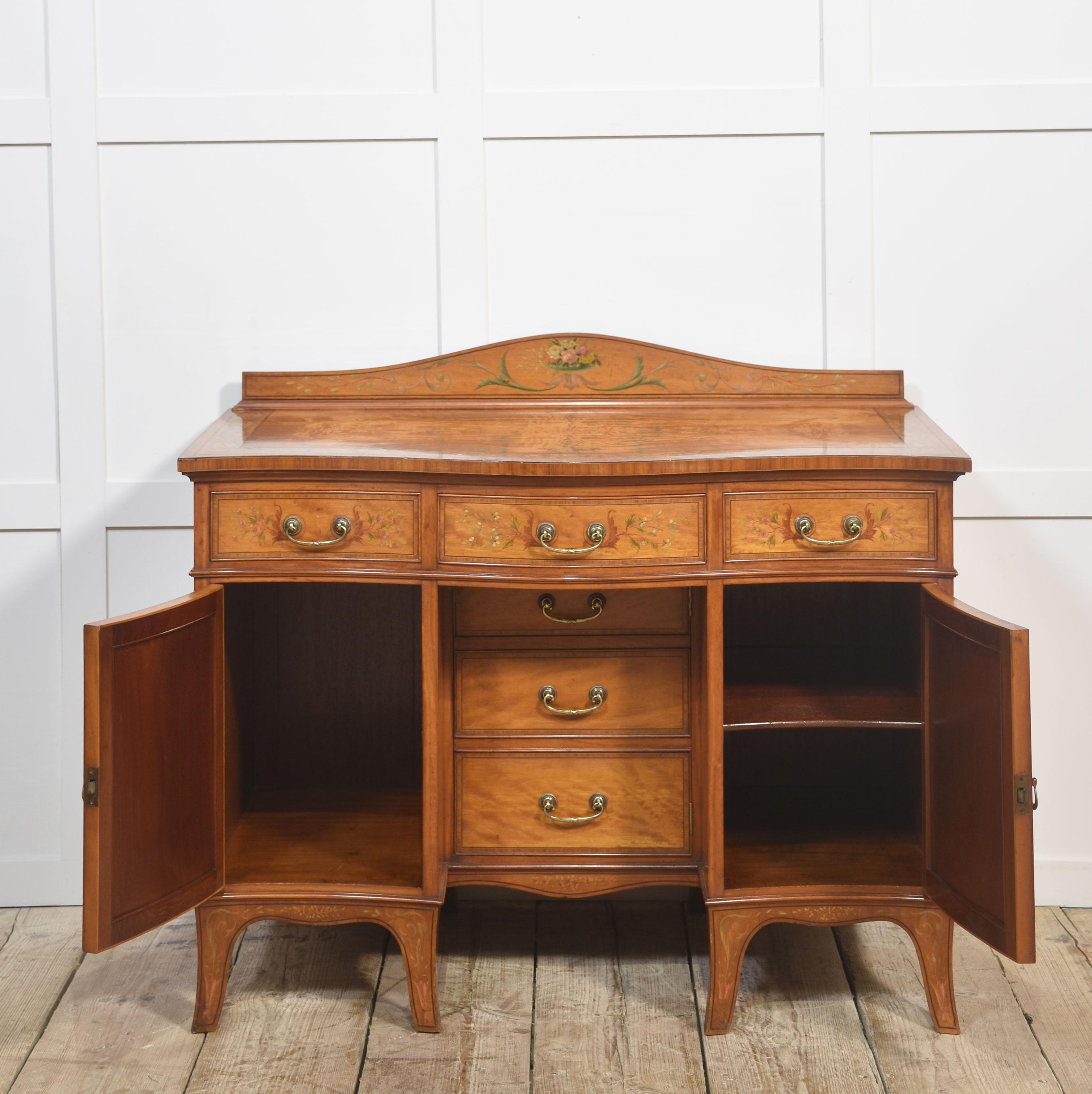 Painted Satinwood Dressing Table For Sale 1