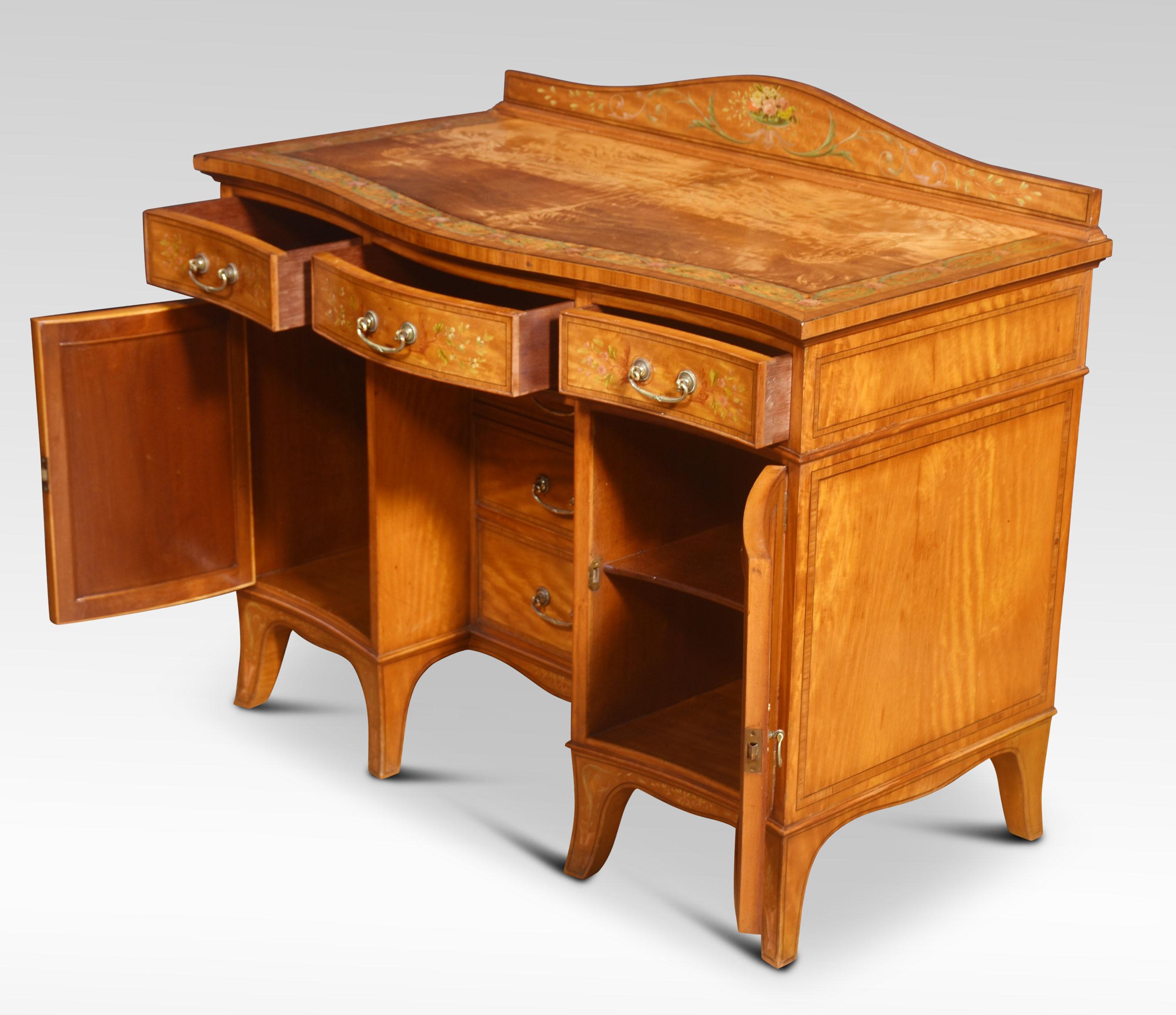 Painted satinwood dressing table For Sale 2