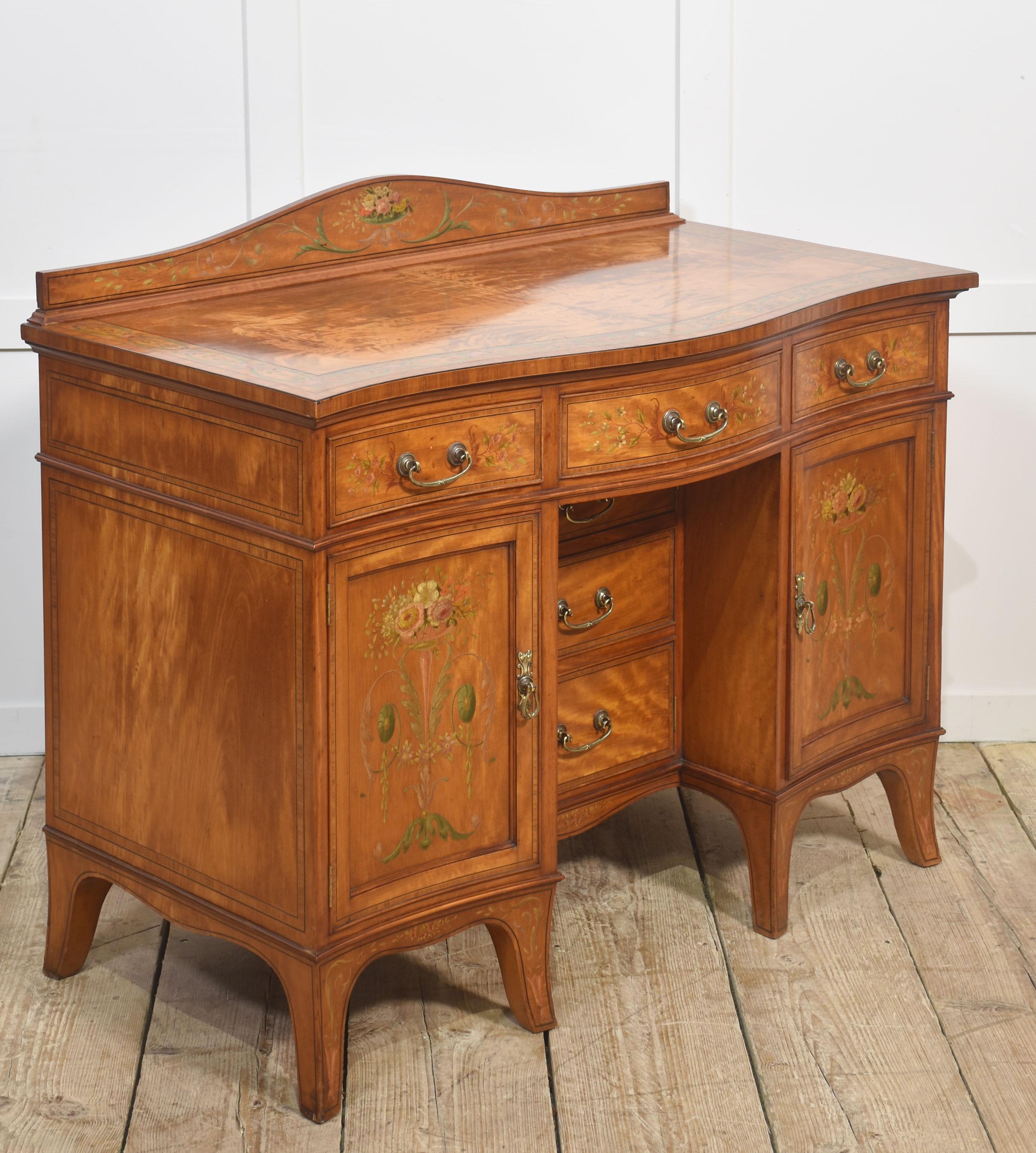 Painted Satinwood Dressing Table For Sale 3