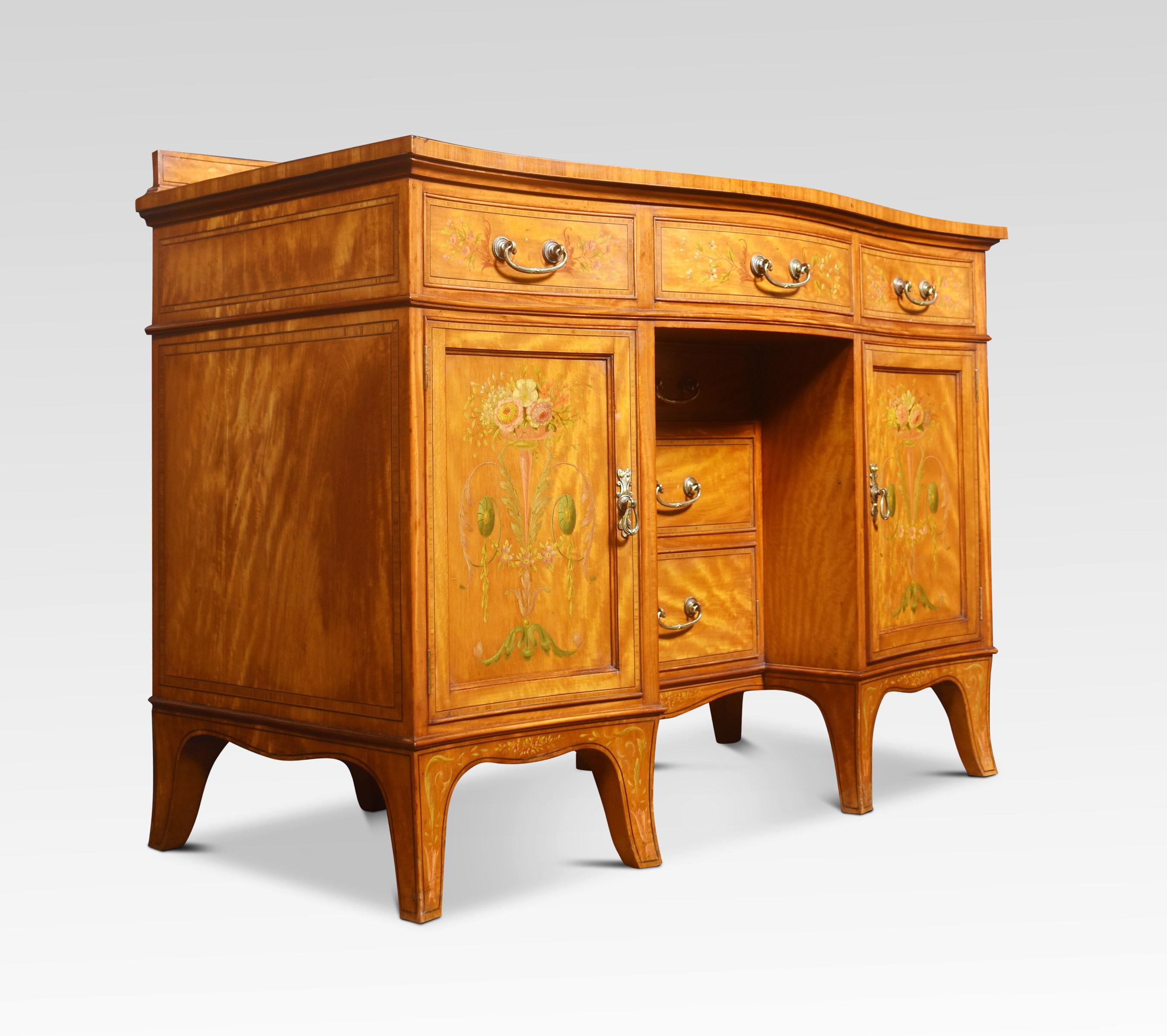 Painted satinwood dressing table For Sale 3