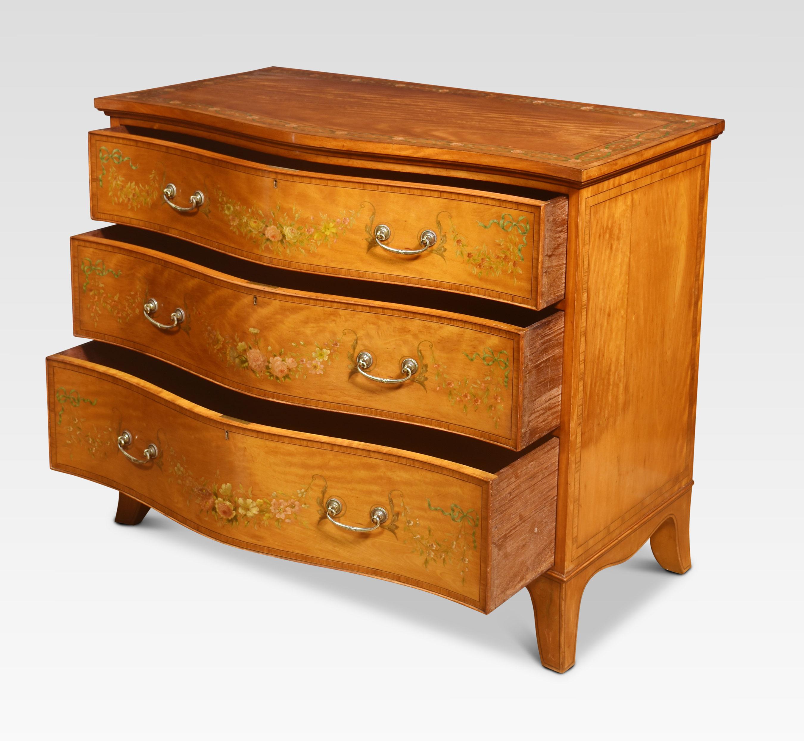 Painted satinwood serpentine chest of drawers For Sale 2