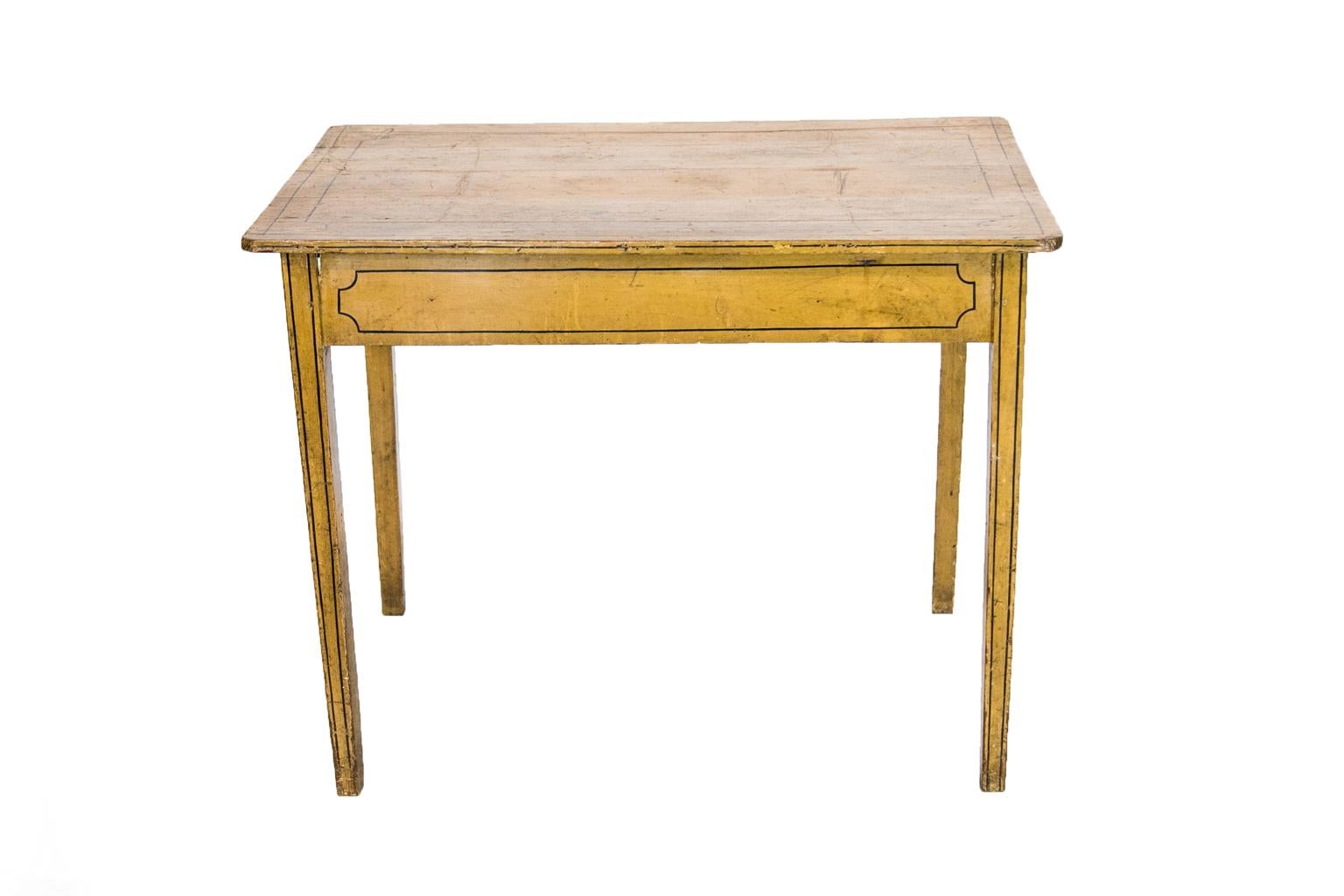 This pine table is faux painted with simulated ebony line inlay on the top and sides.
 