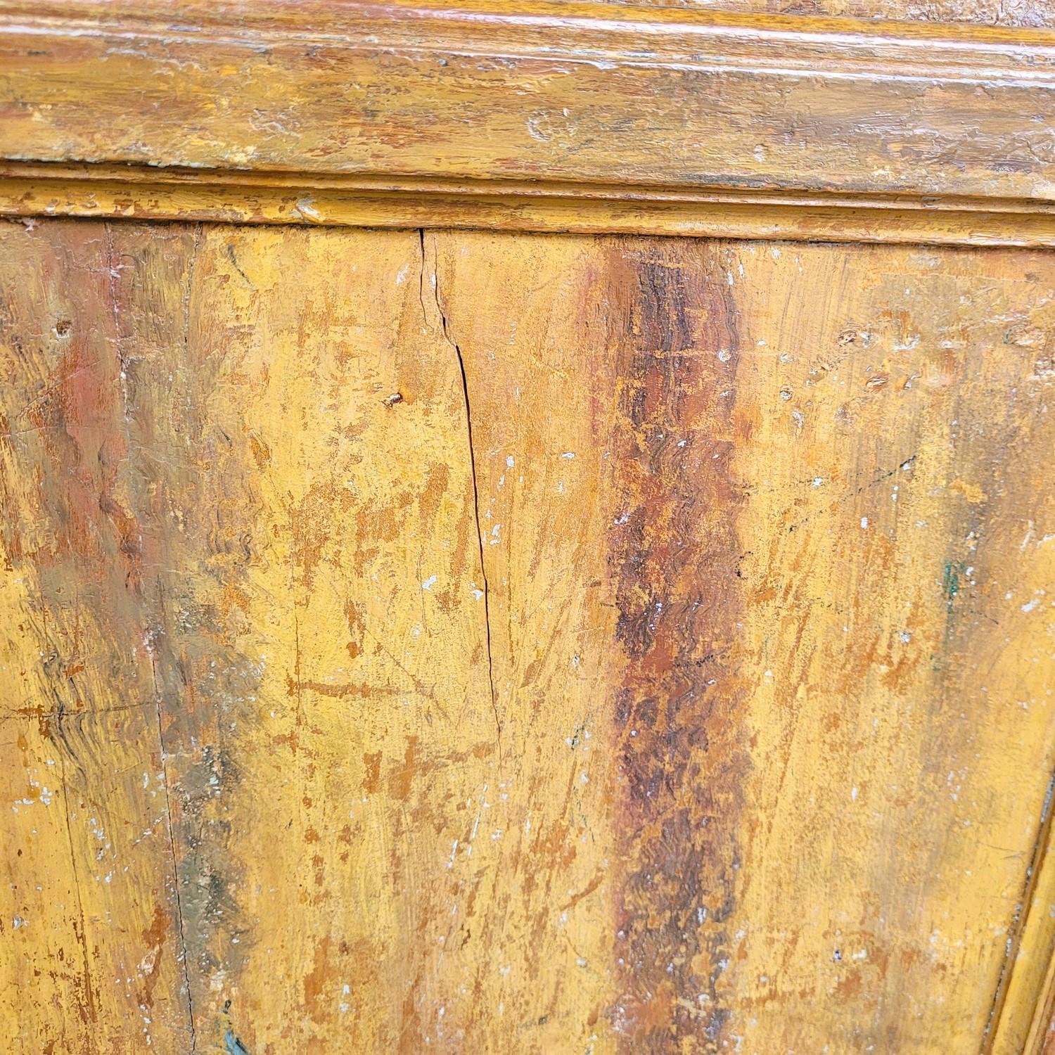 Painted Sideboard With 2 Doors, Italy, 17th Century For Sale 12