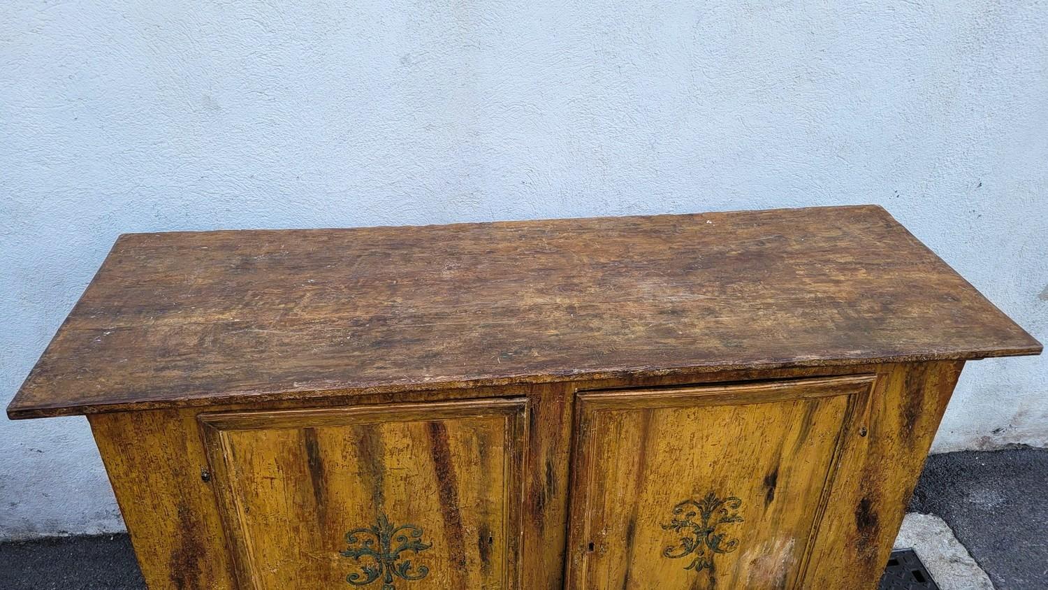 18th Century and Earlier Painted Sideboard With 2 Doors, Italy, 17th Century For Sale