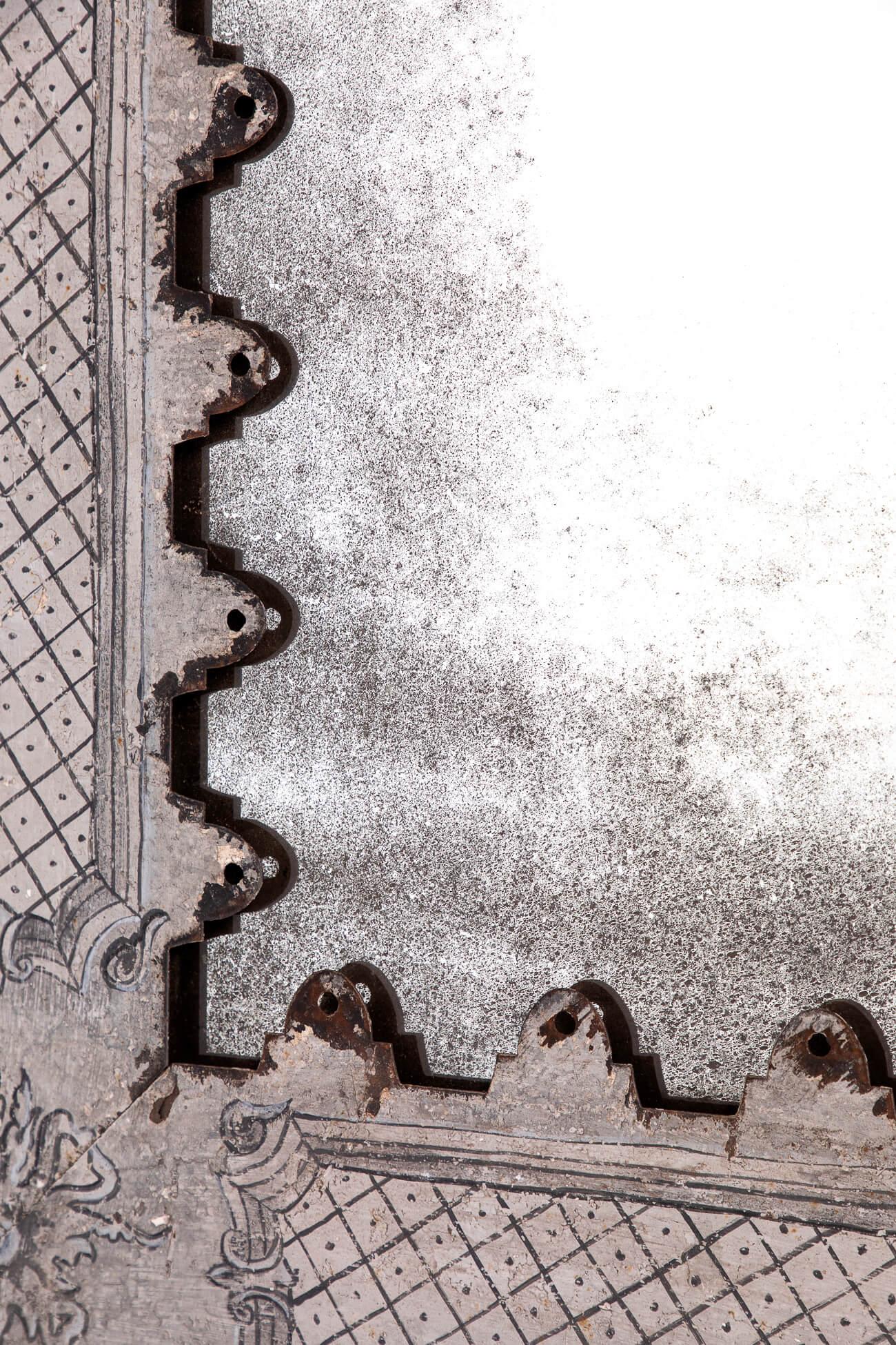 Miroir espagnol peint en vente 1