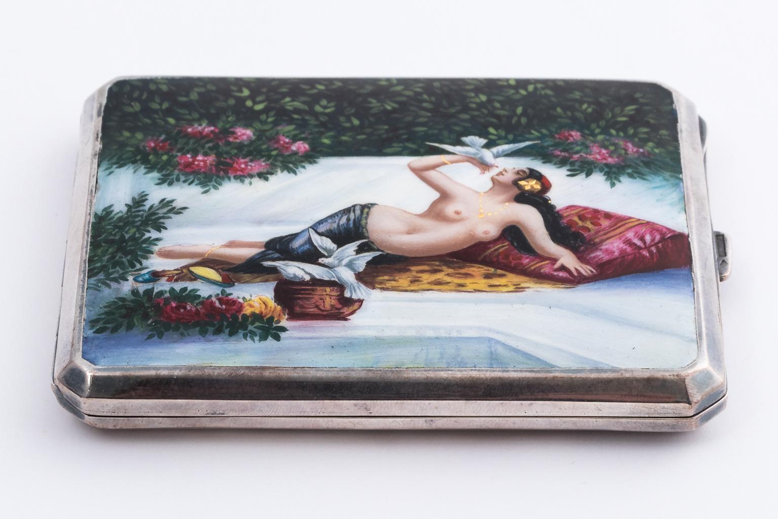 Painted Sterling Silver Cigarette Case, circa 1900 In Good Condition For Sale In Stamford, CT